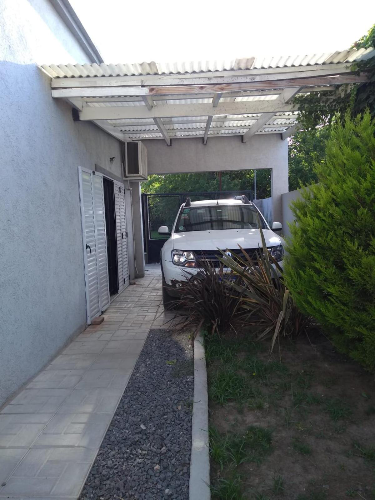 Apartamentos Laguna de Navarro