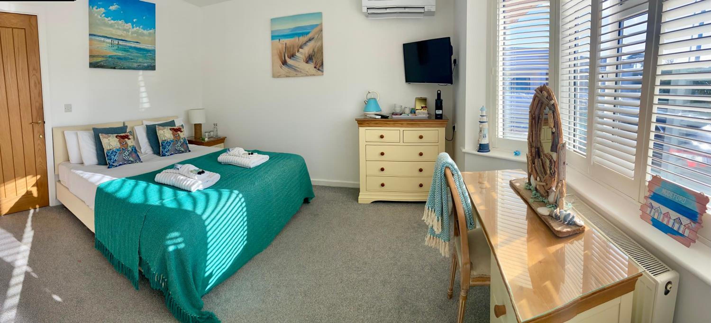 Avon Beach Bed & Breakfast