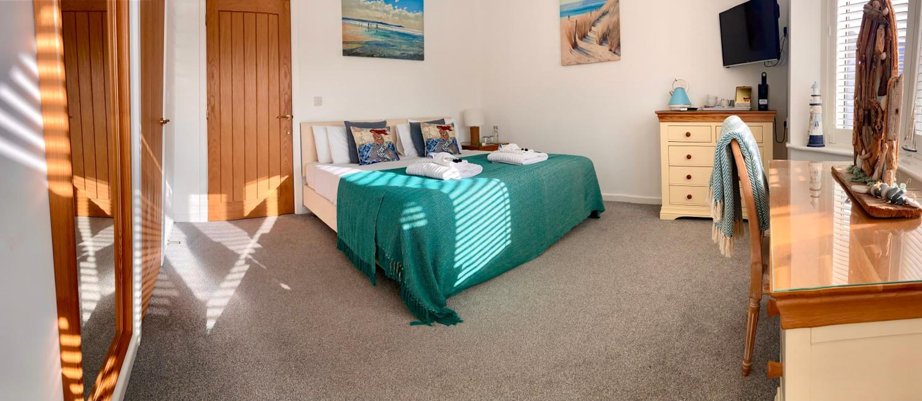 Avon Beach Bed & Breakfast