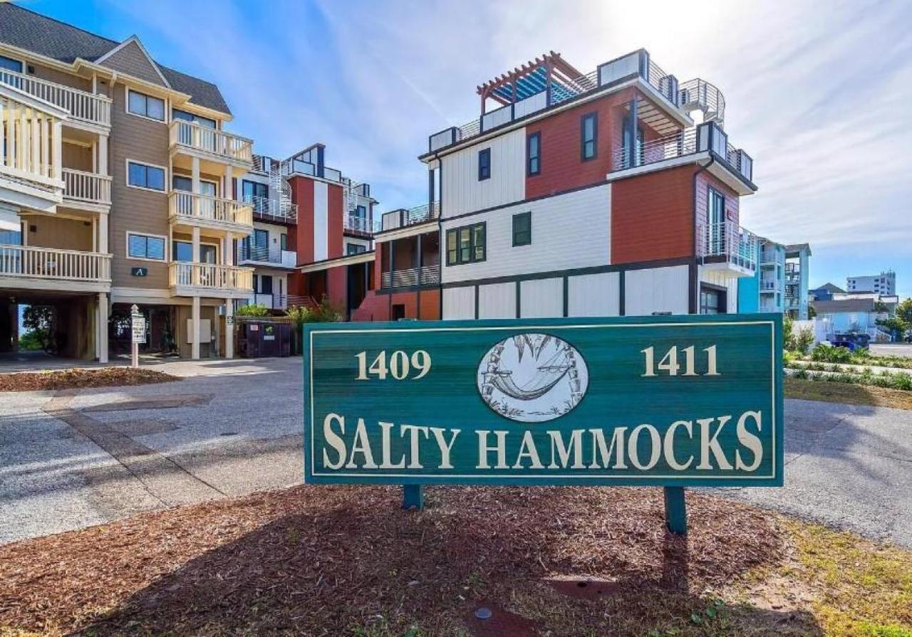 Oceanfront Condo Complex with pool