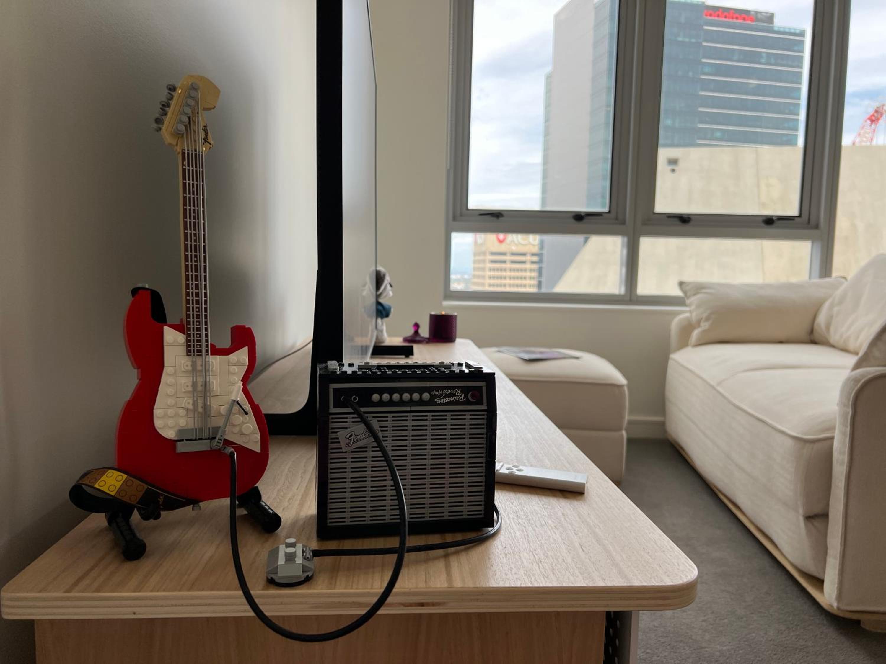 The Alexander Apartments - Harbour Views, Parking, Pool, 24hr Concierge