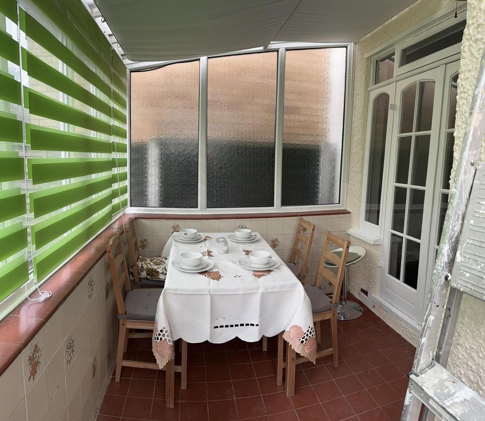 Amazing and Romantic O2 Arena 4 Bedrooms House free parking