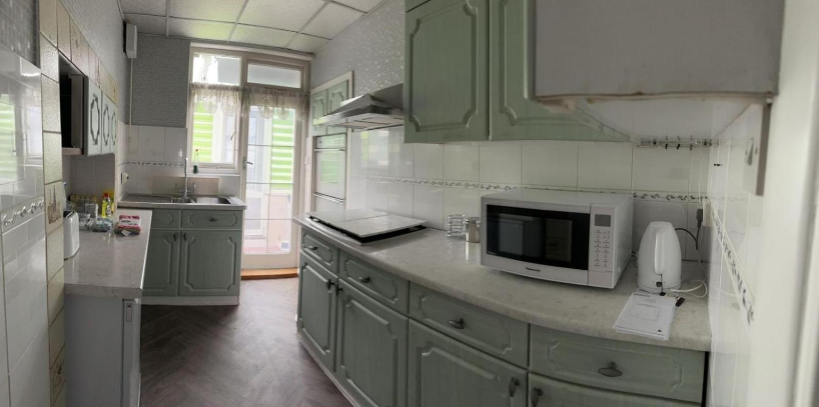 Amazing and Romantic O2 Arena 4 Bedrooms House free parking