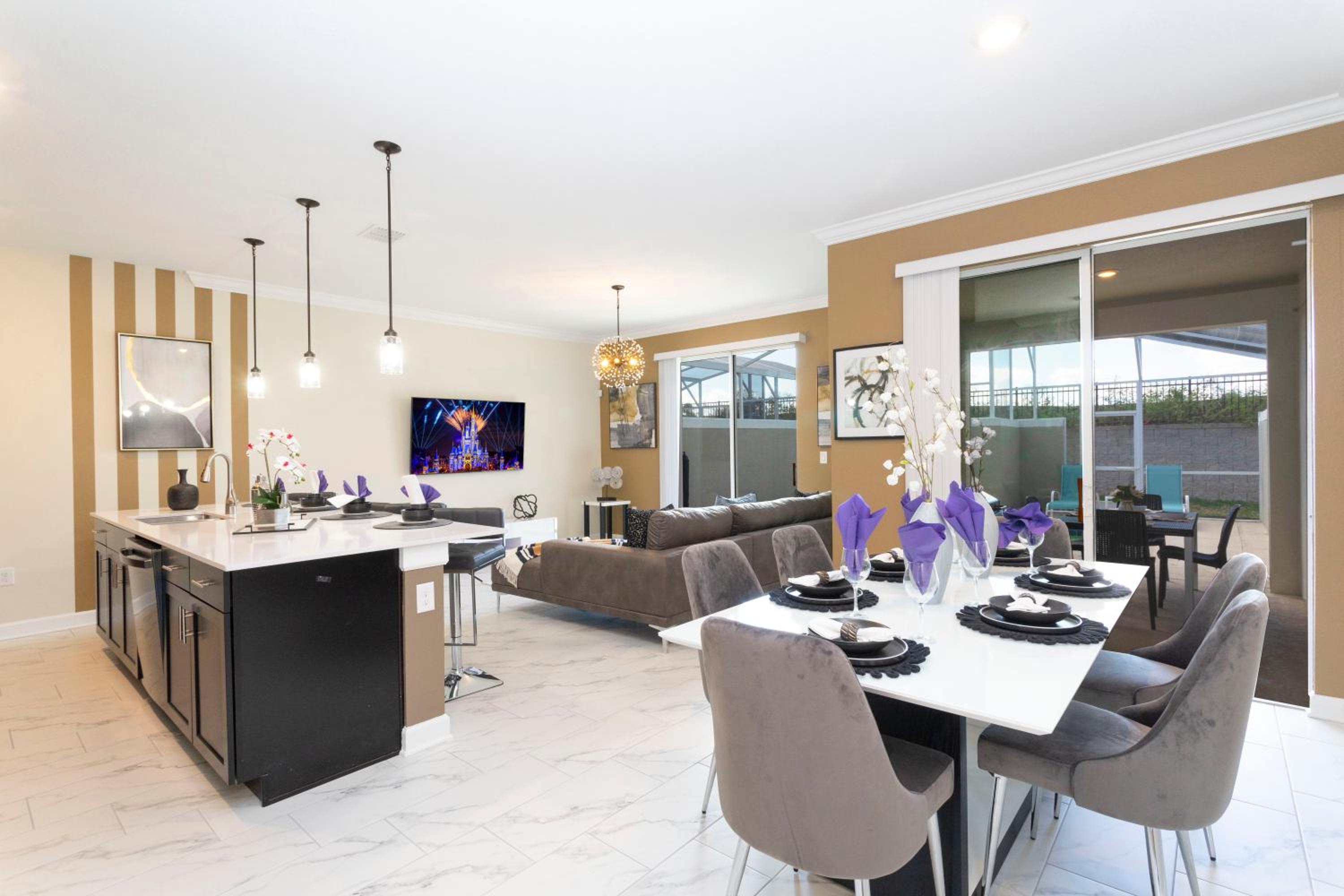 Gorgeous 4 Bd w/ Pool at Champions Gate Resort 1020