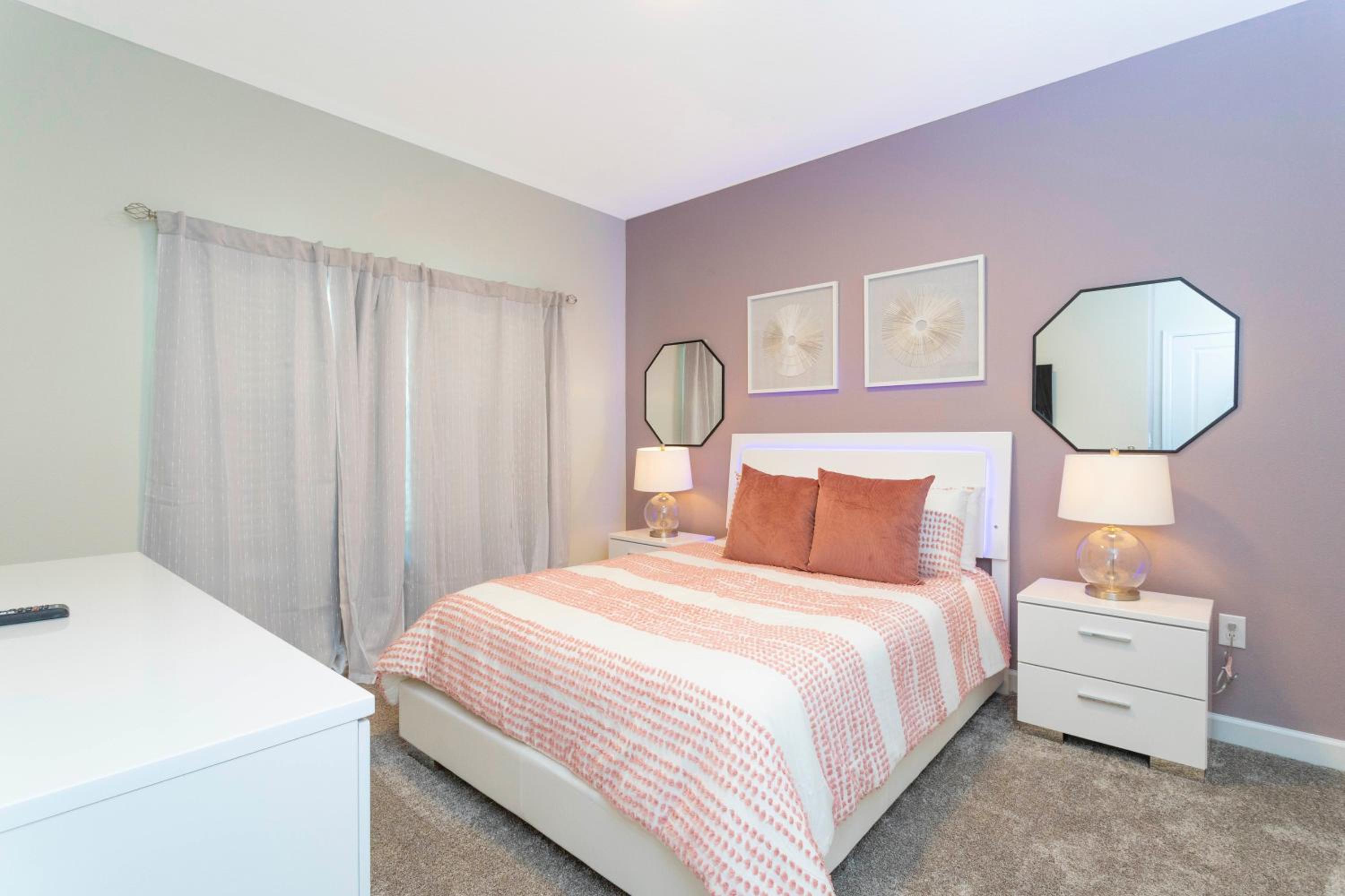 Gorgeous 4 Bd w/ Pool at Champions Gate Resort 1020