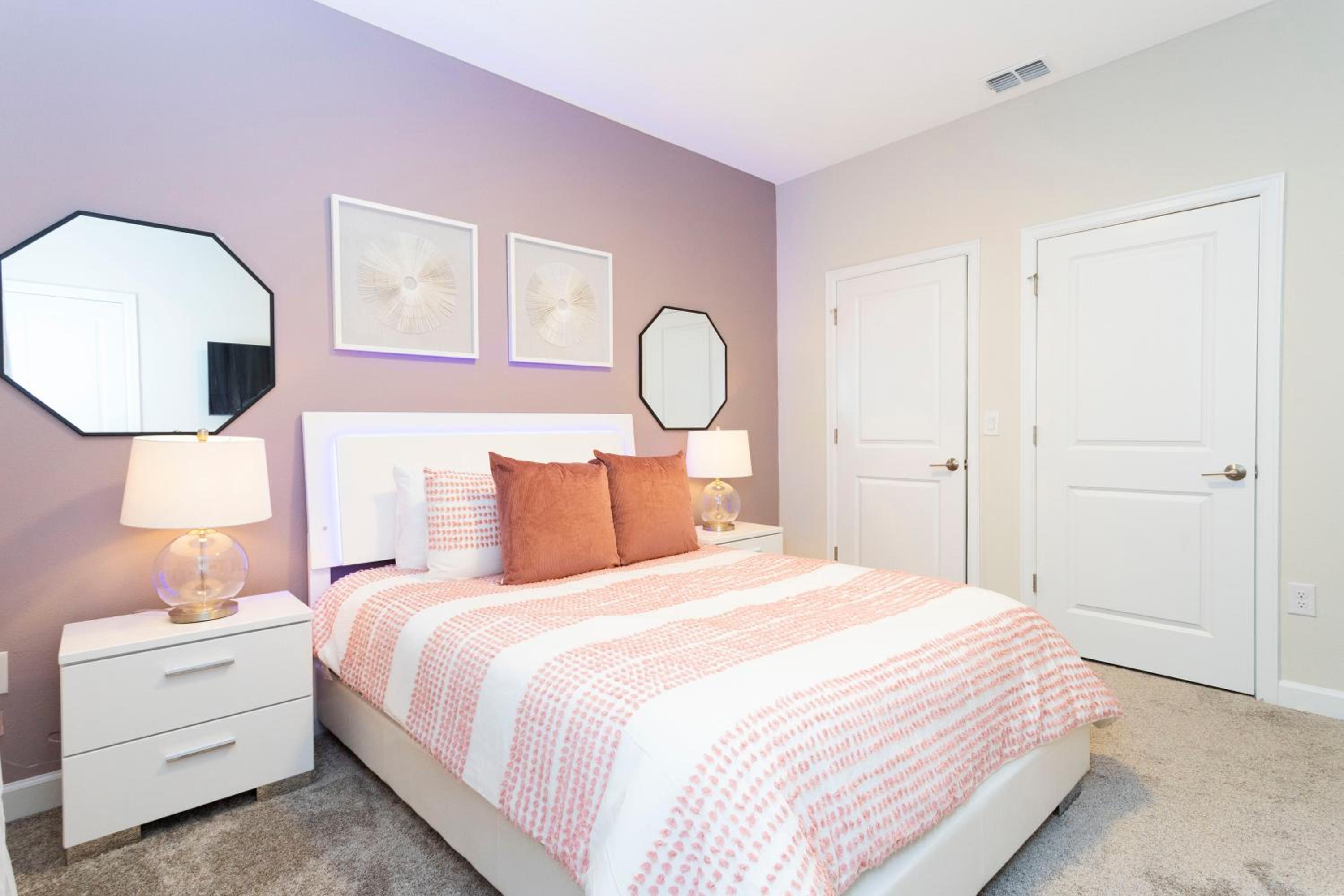 Gorgeous 4 Bd w/ Pool at Champions Gate Resort 1020