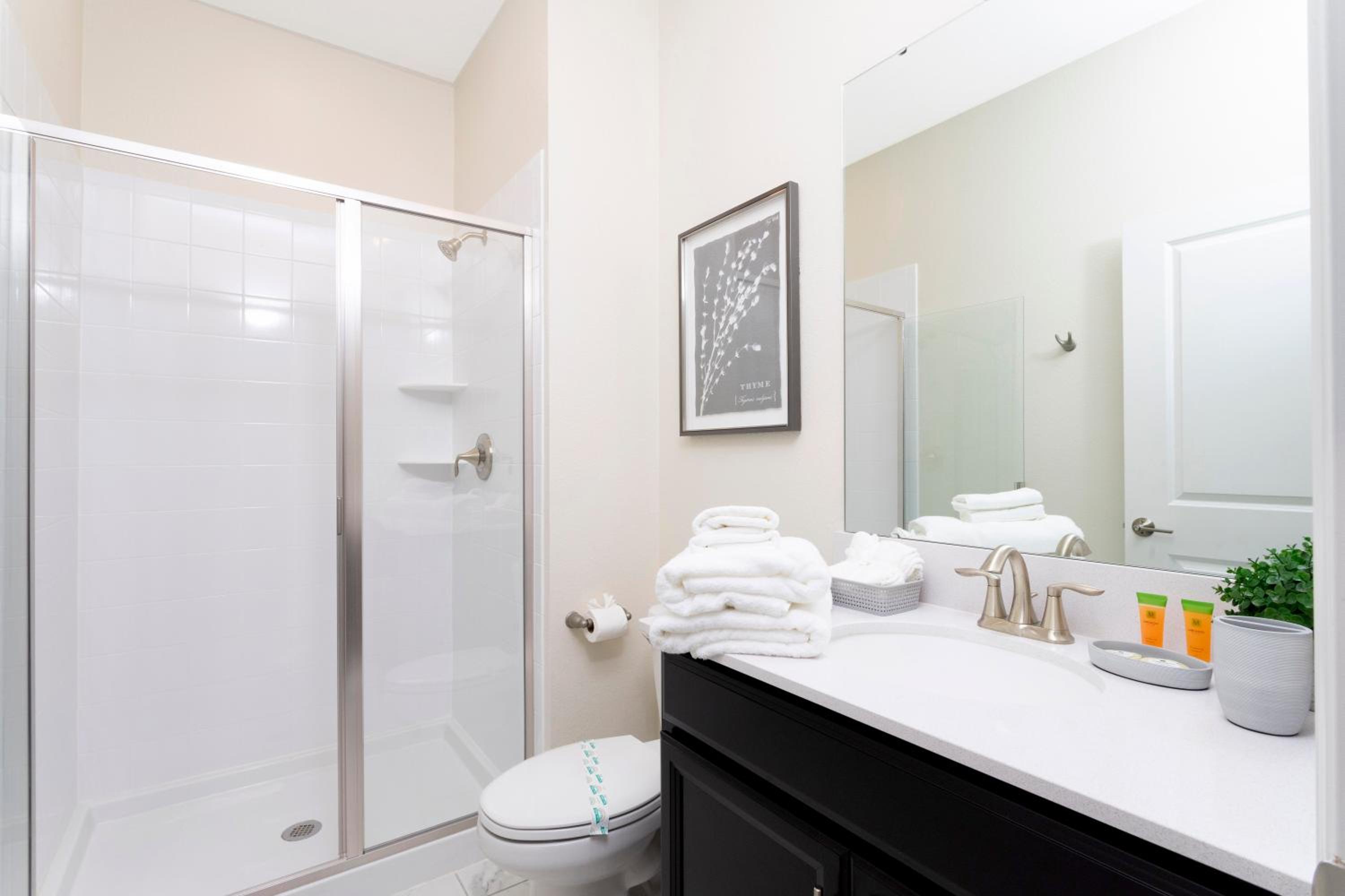 Gorgeous 4 Bd w/ Pool at Champions Gate Resort 1020