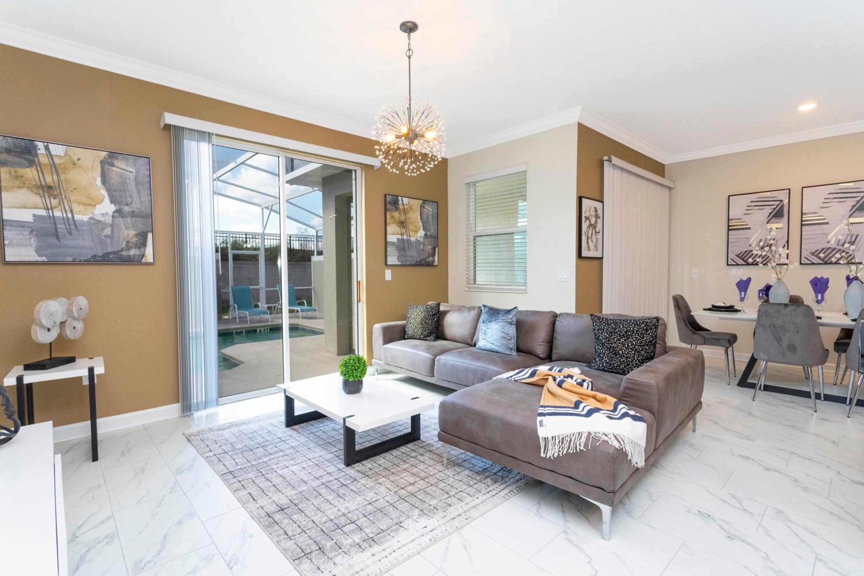 Gorgeous 4 Bd w/ Pool at Champions Gate Resort 1020