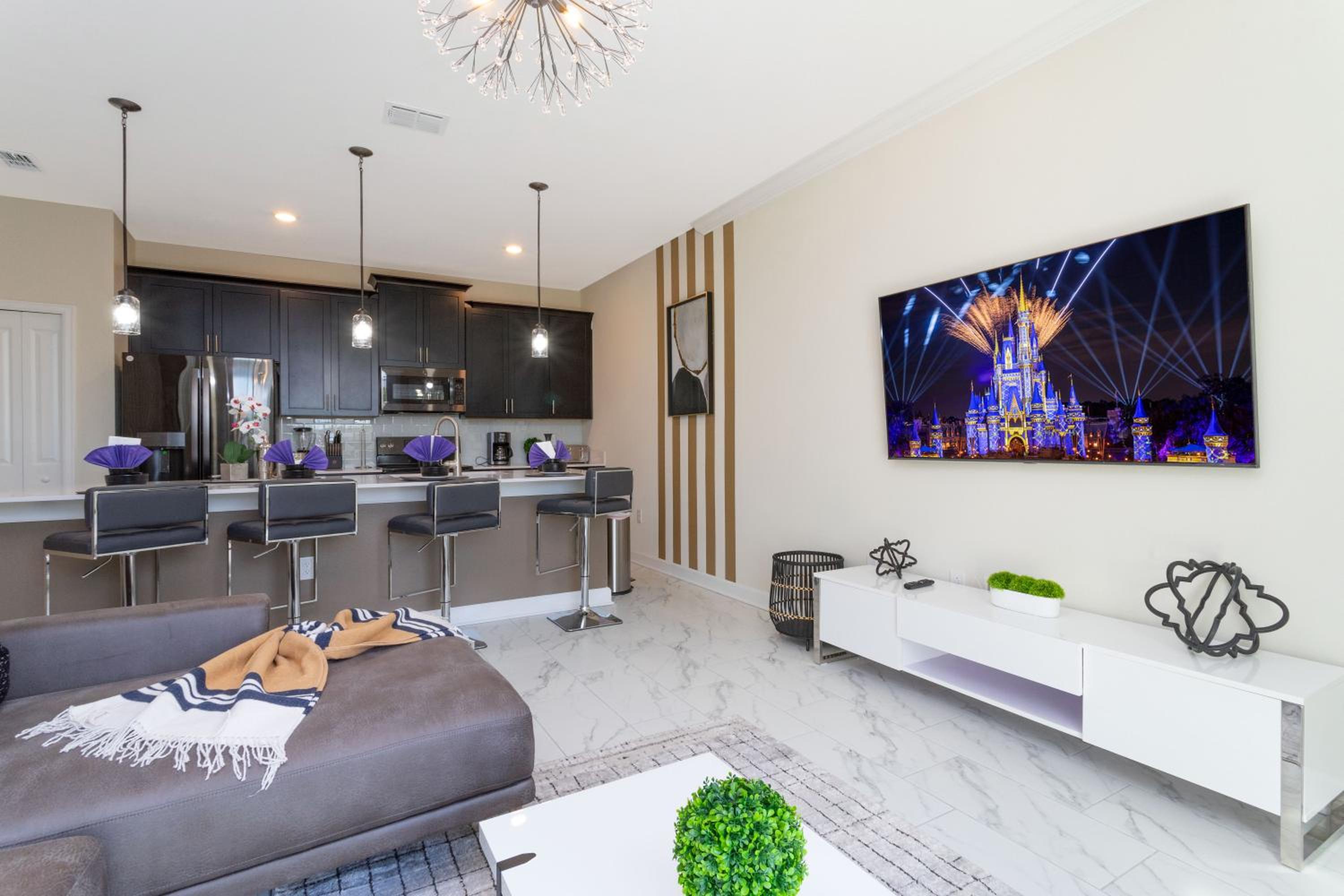 Gorgeous 4 Bd w/ Pool at Champions Gate Resort 1020