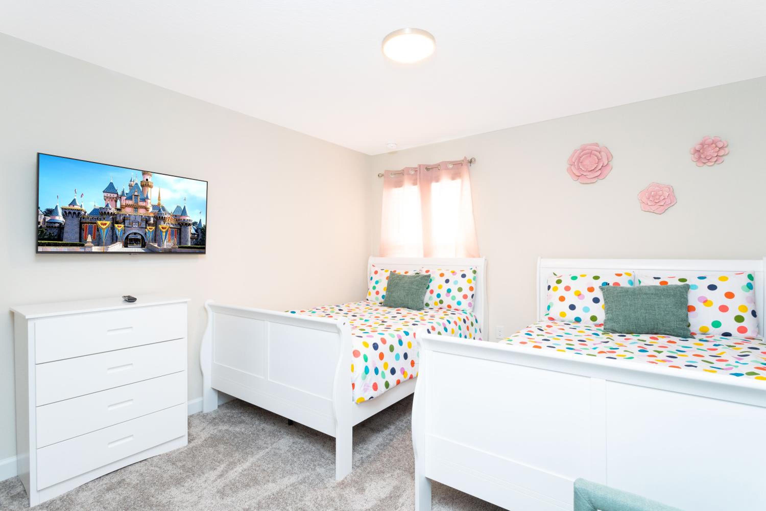 Gorgeous 4 Bd w/ Pool at Champions Gate Resort 1020