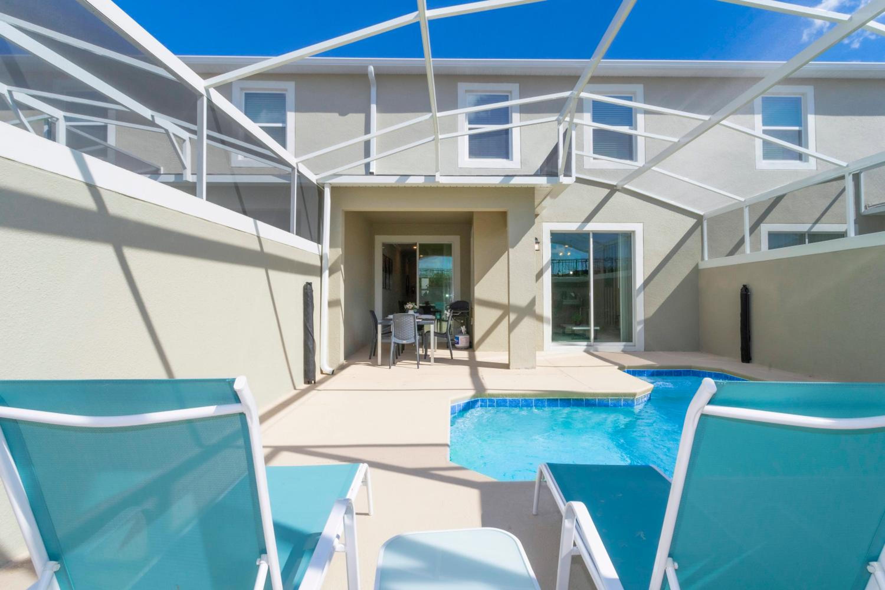 Gorgeous 4 Bd w/ Pool at Champions Gate Resort 1020