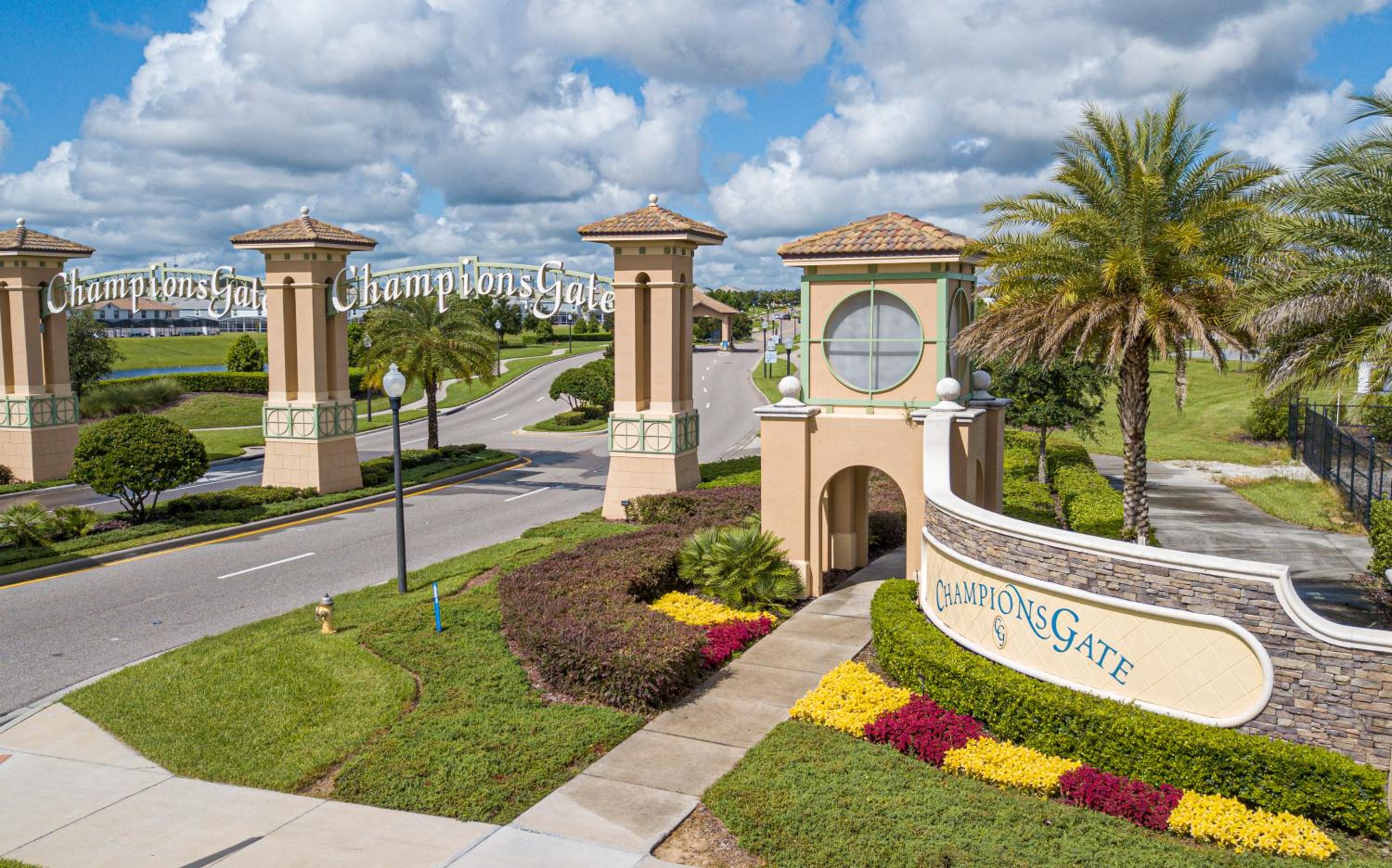 Gorgeous 4 Bd w/ Pool at Champions Gate Resort 1020