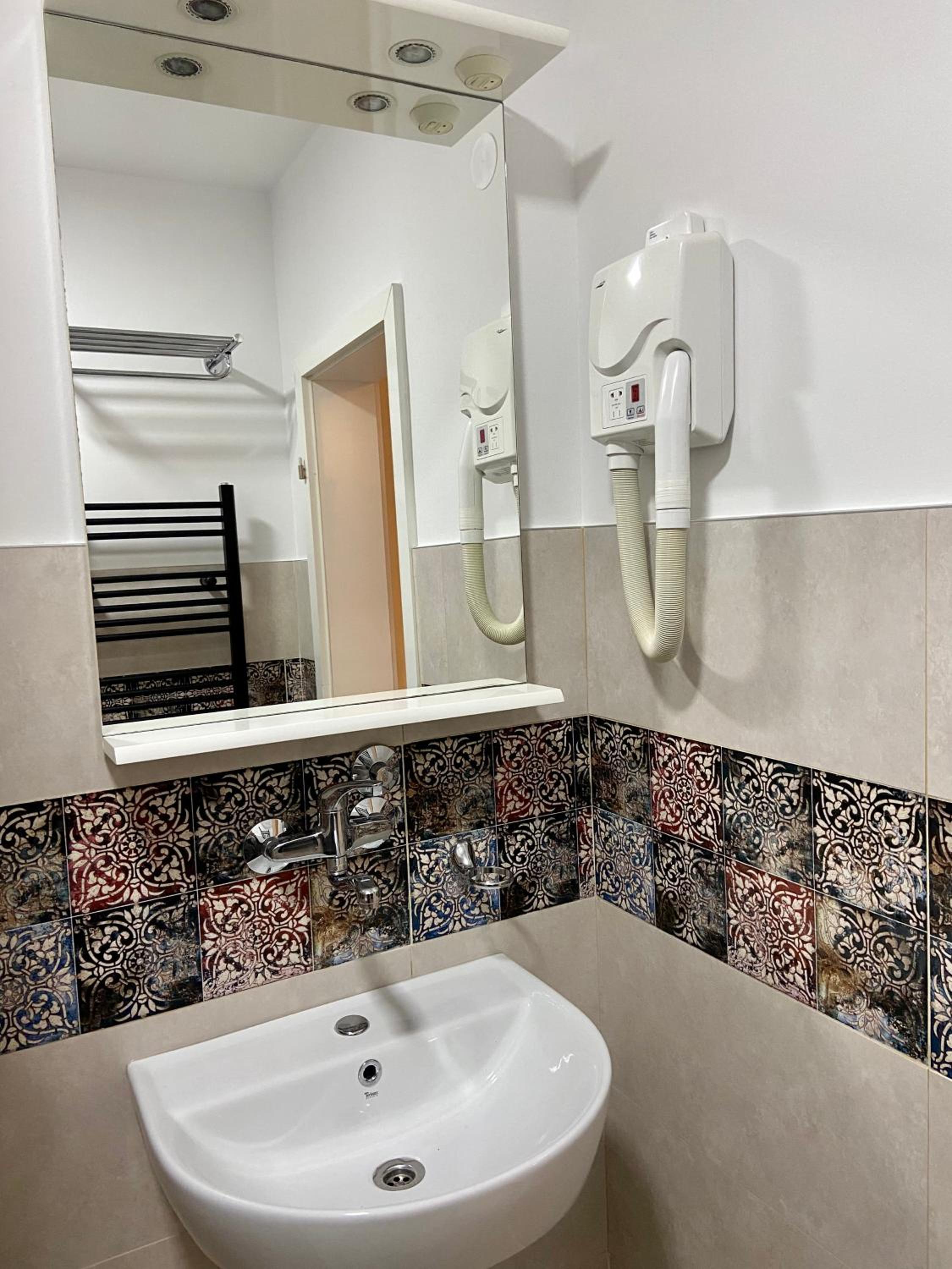Halvat Guesthouse