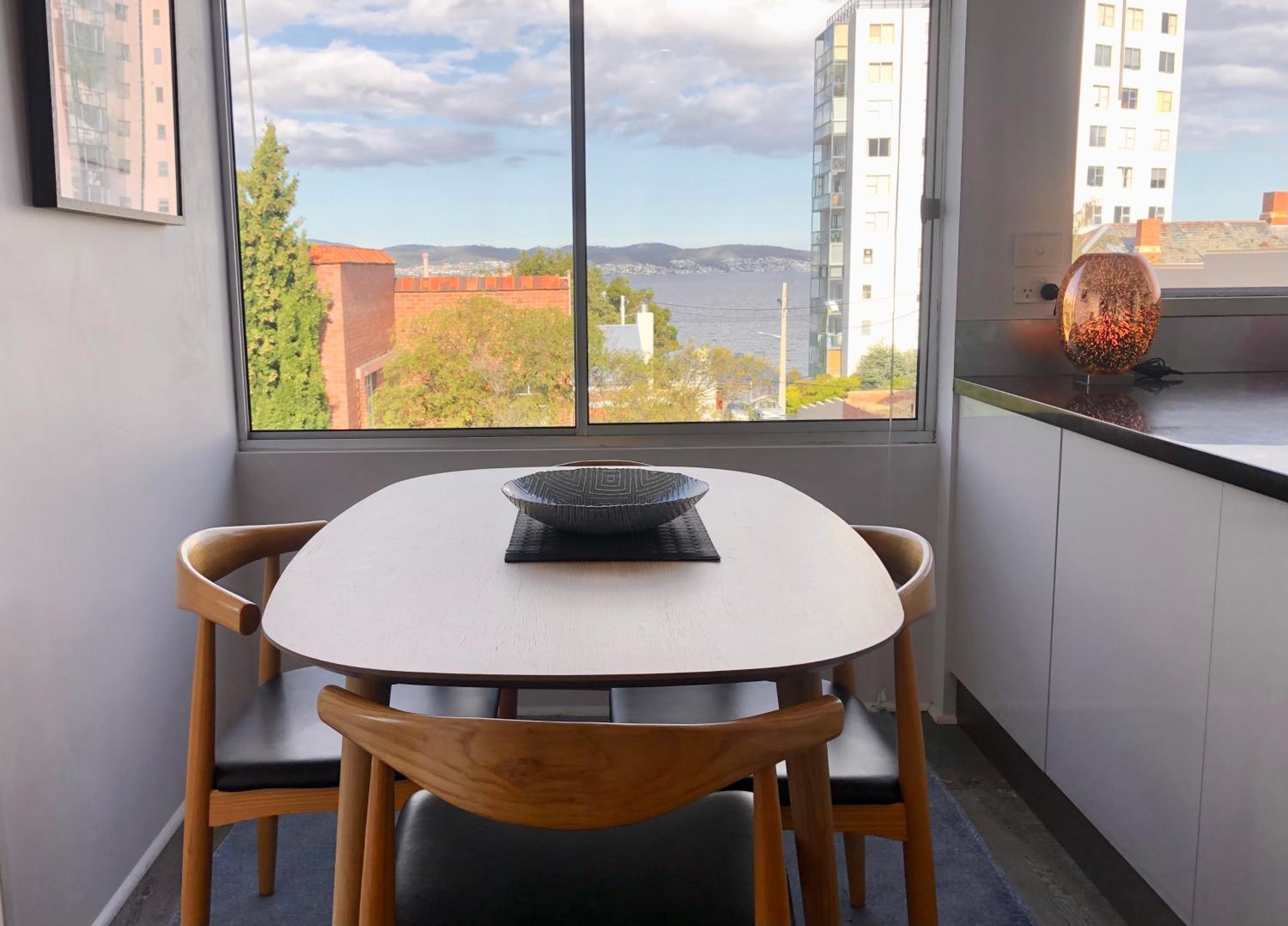Hobart Vacations - Scarlett's by Salamanca - Property Image 33