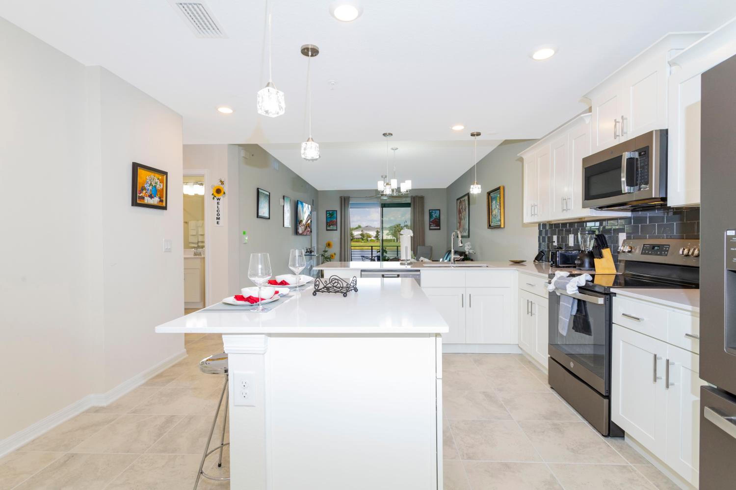 Stunning 2Bd Apto Close to Disney @ Storey Lake 105P 3171