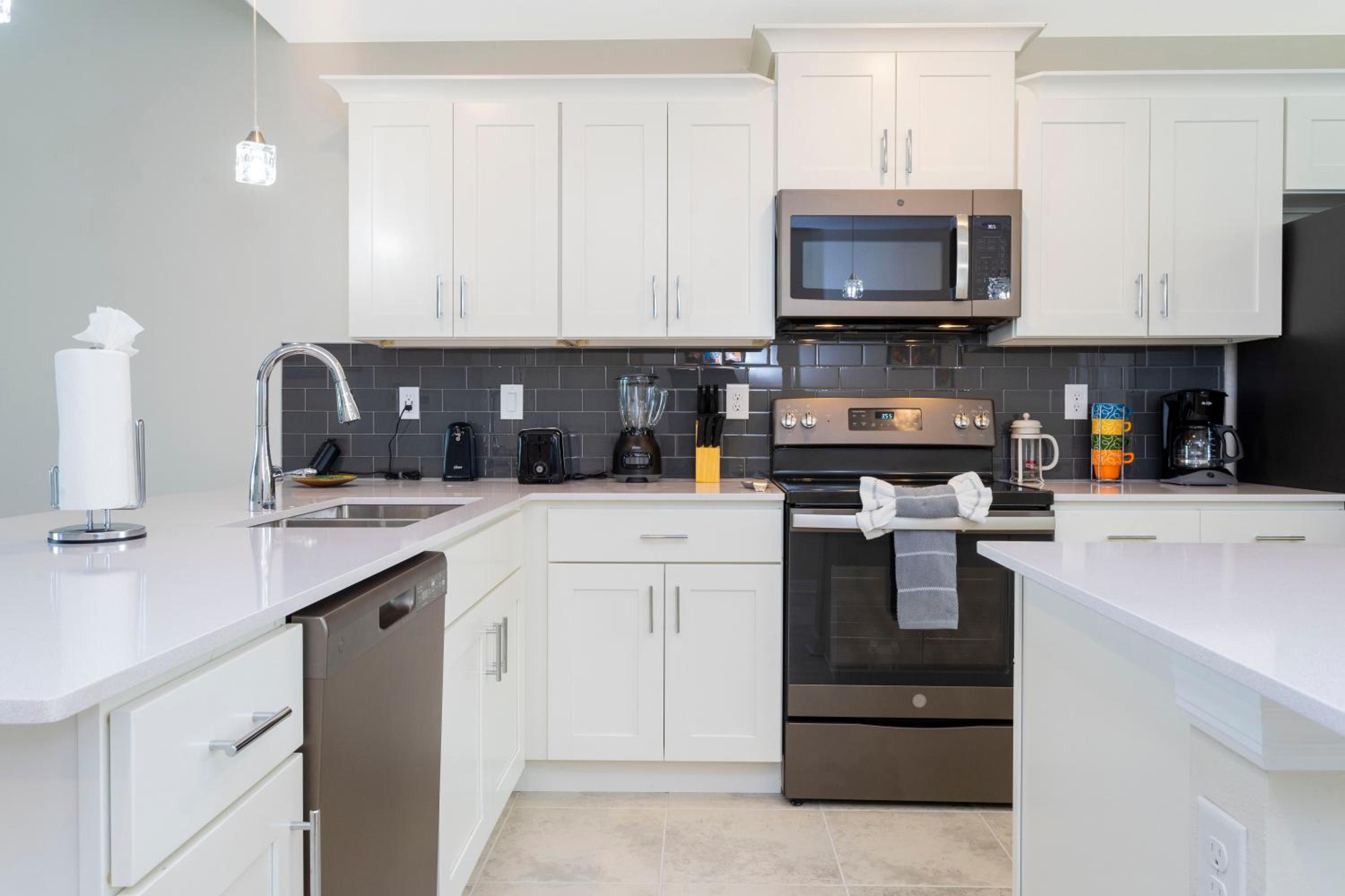 Stunning 2Bd Apto Close to Disney @ Storey Lake 105P 3171