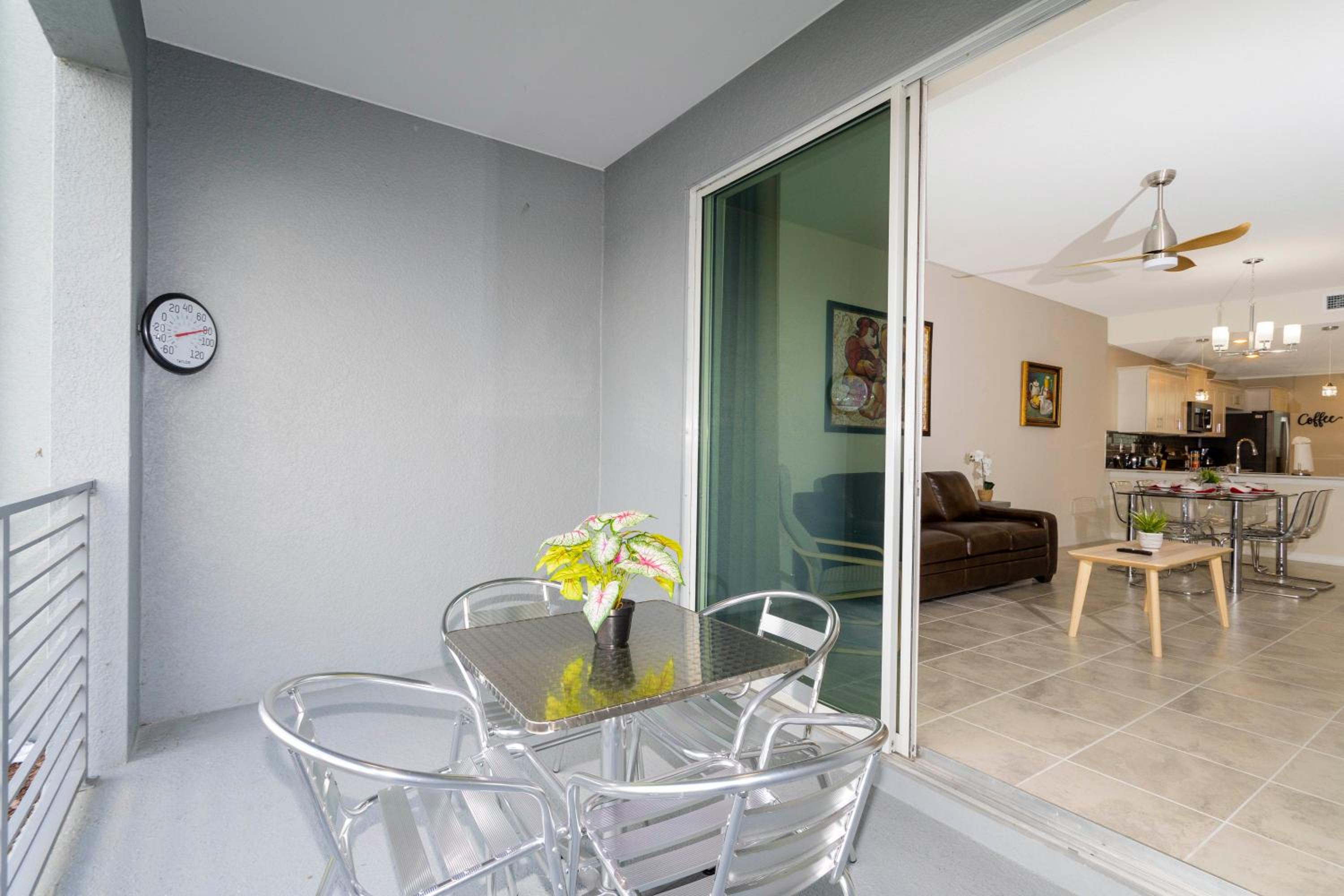 Stunning 2Bd Apto Close to Disney @ Storey Lake 105P 3171
