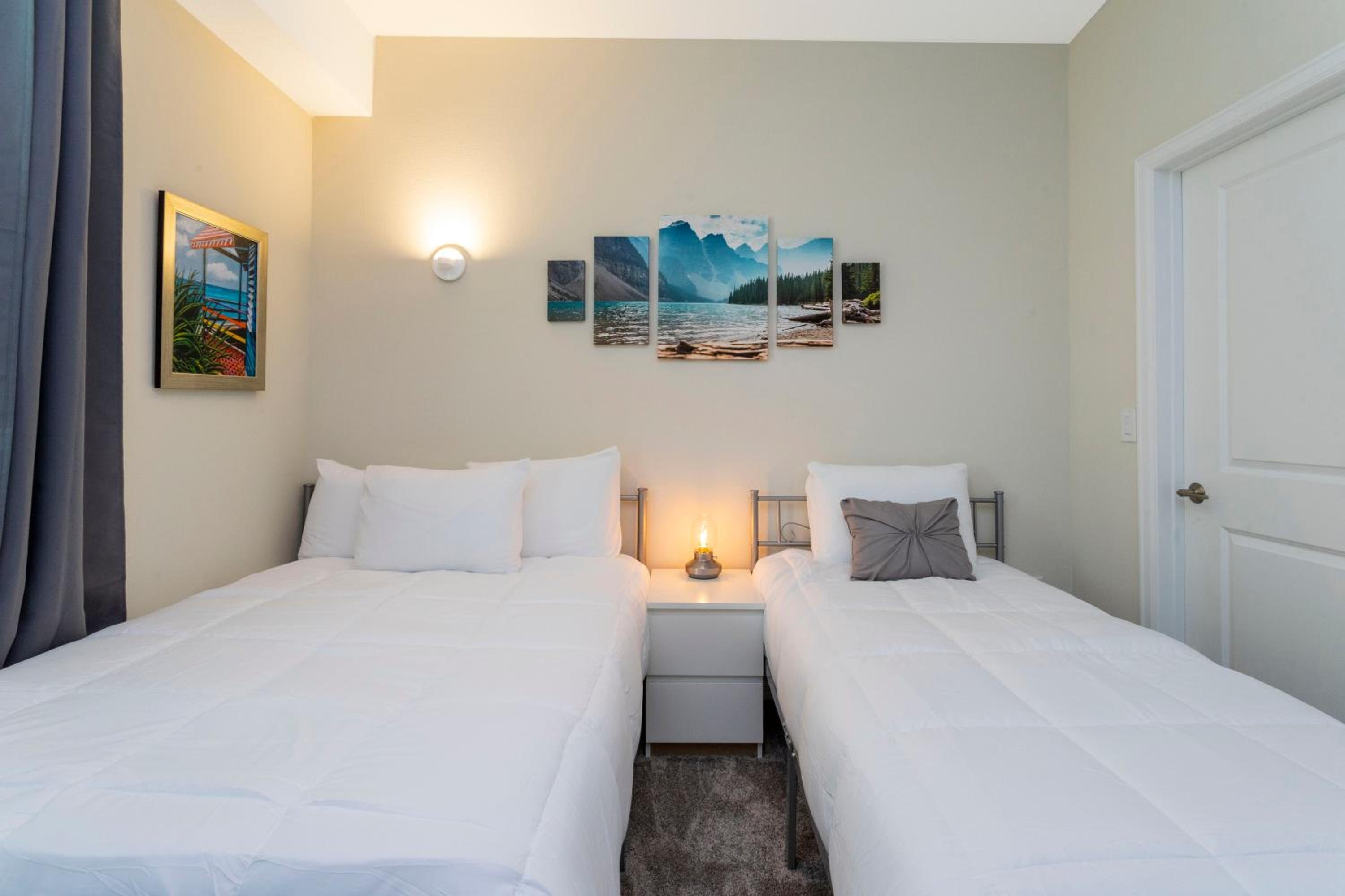 Stunning 2Bd Apto Close to Disney @ Storey Lake 105P 3171