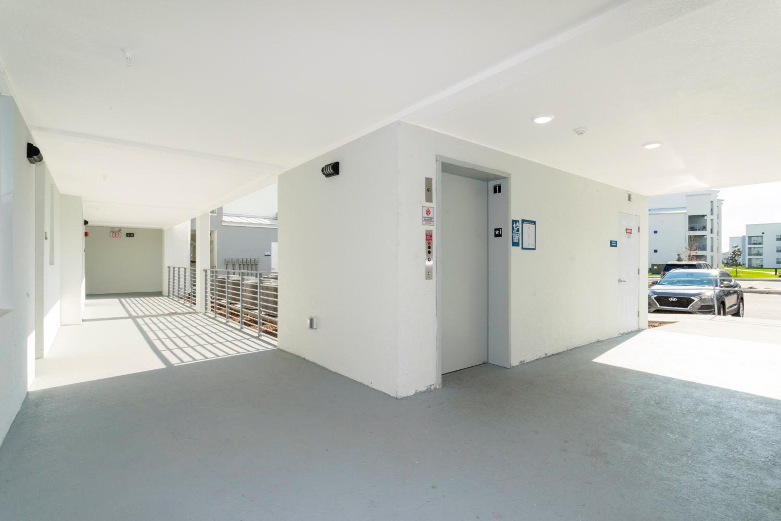 Stunning 2Bd Apto Close to Disney @ Storey Lake 105P 3171