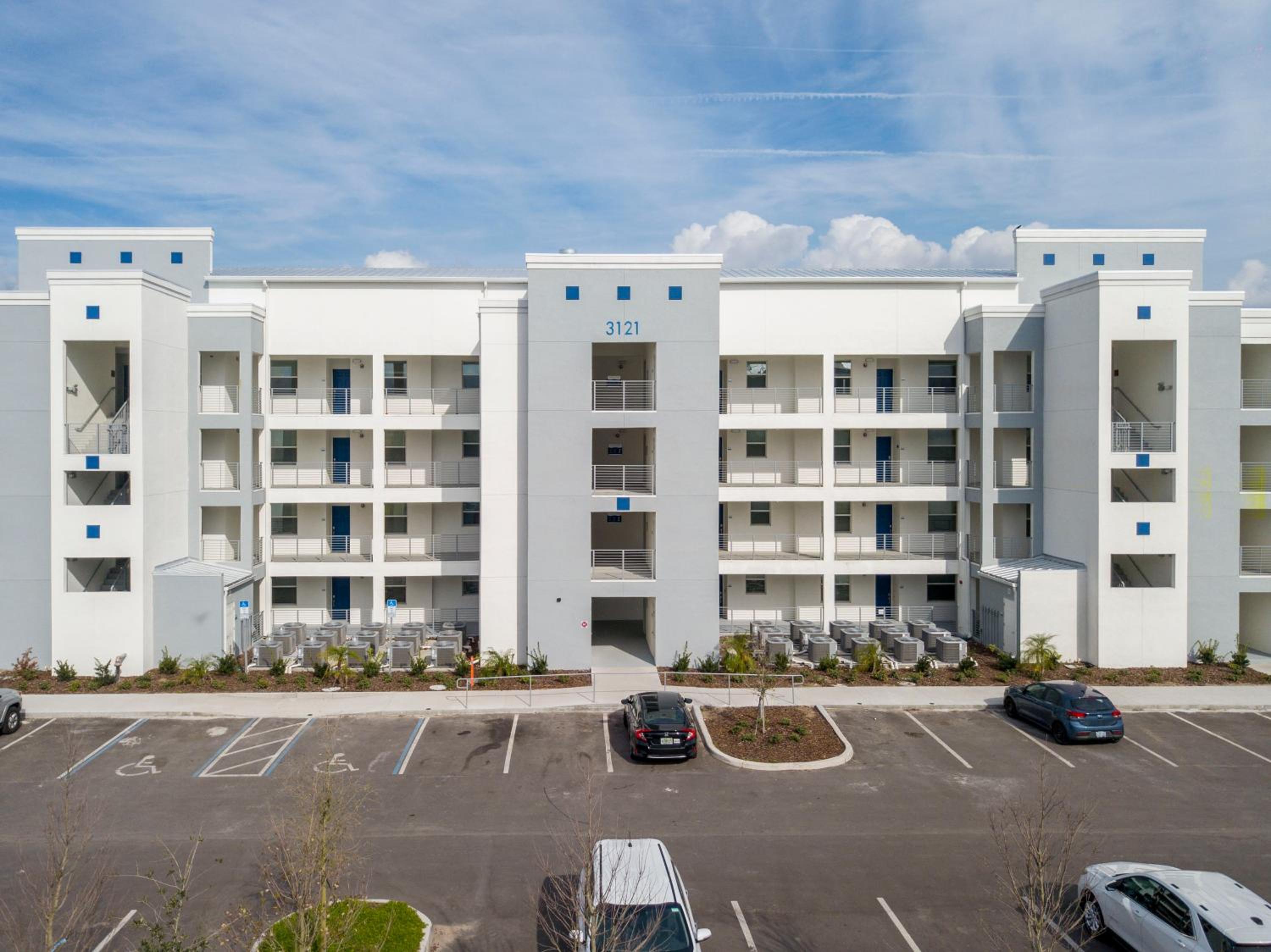 Marvelous 2 Bd Apt Close to Disney at Storey Lake 106