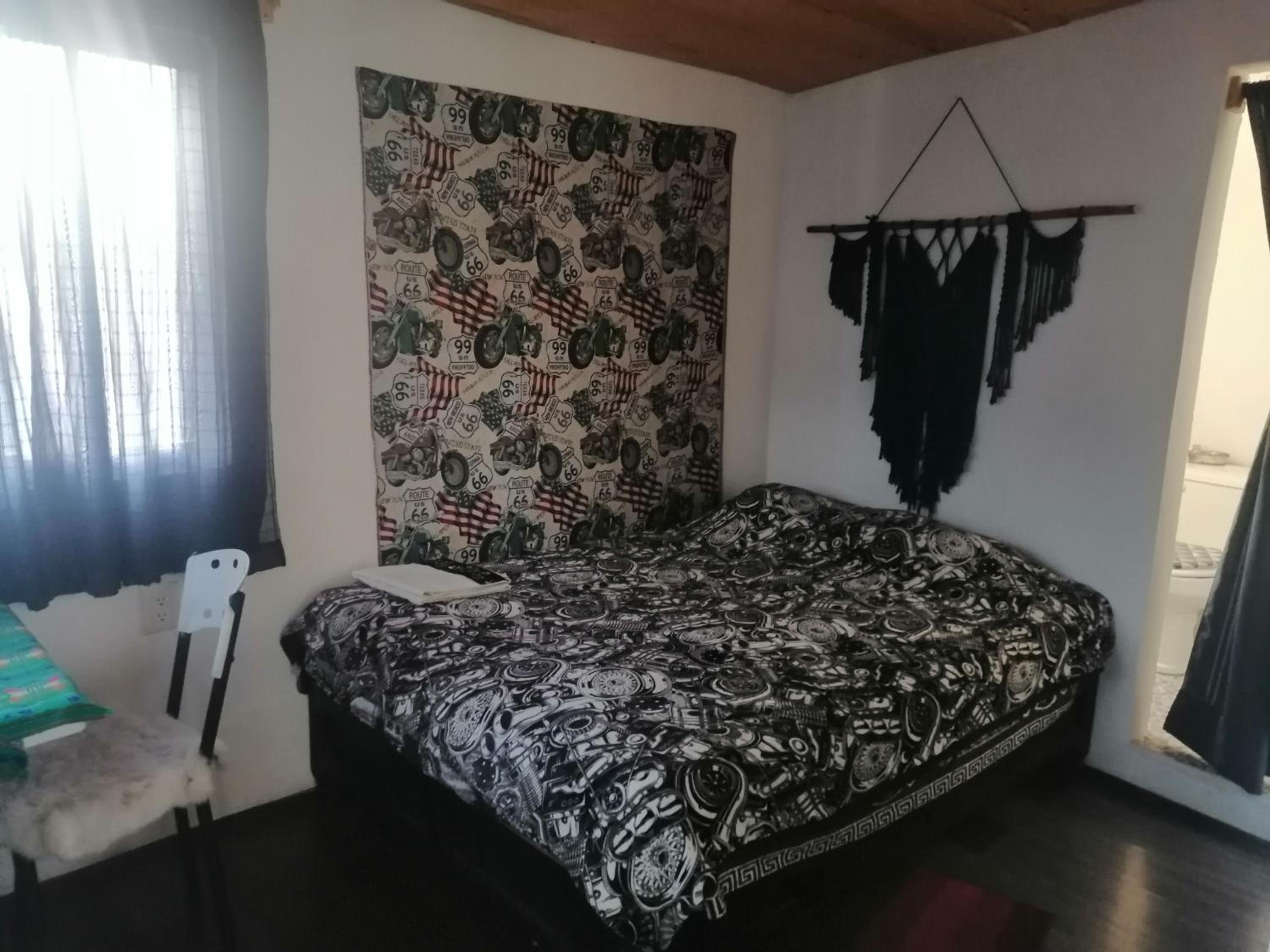 Photo 8