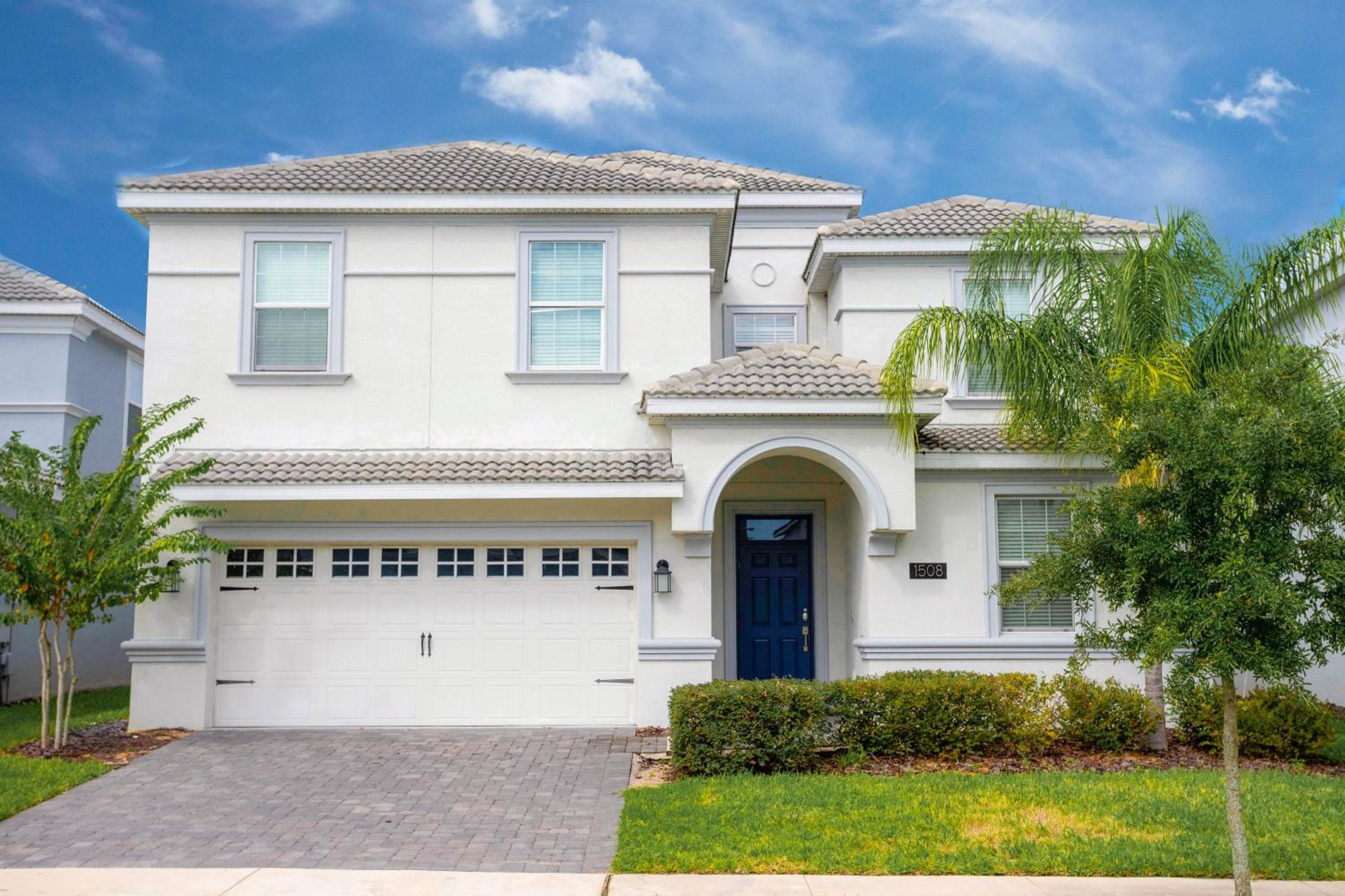 Stunning 9 Bd Single Family w/ Pool @ Champions Gate 1508 view 2