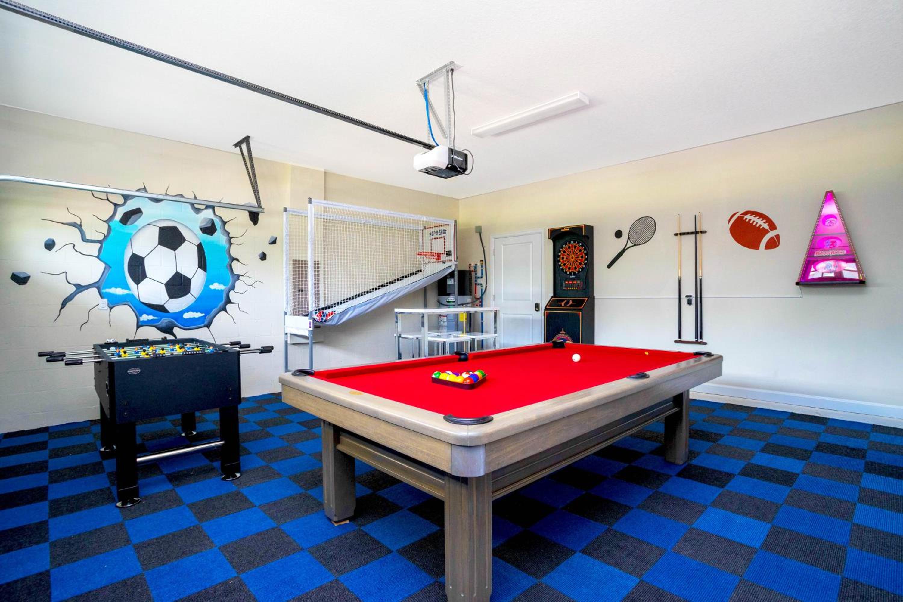 Stunning 9 Bd Single Family w/ Pool @ Champions Gate 1508 view 5