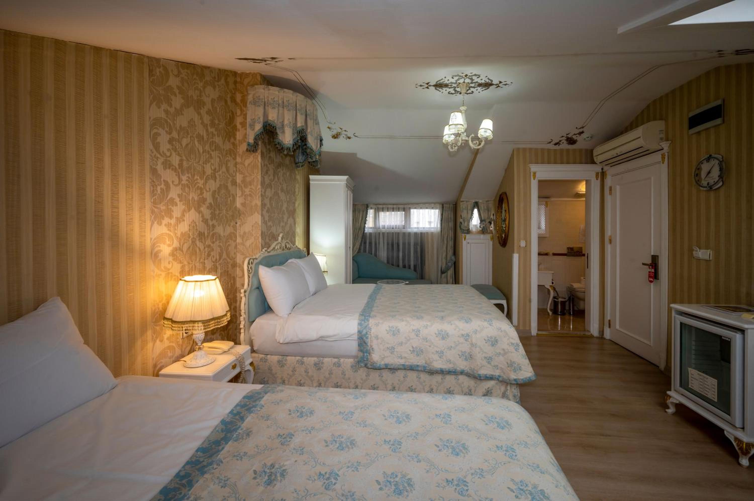 Villa Paradiso Otel - Image 13