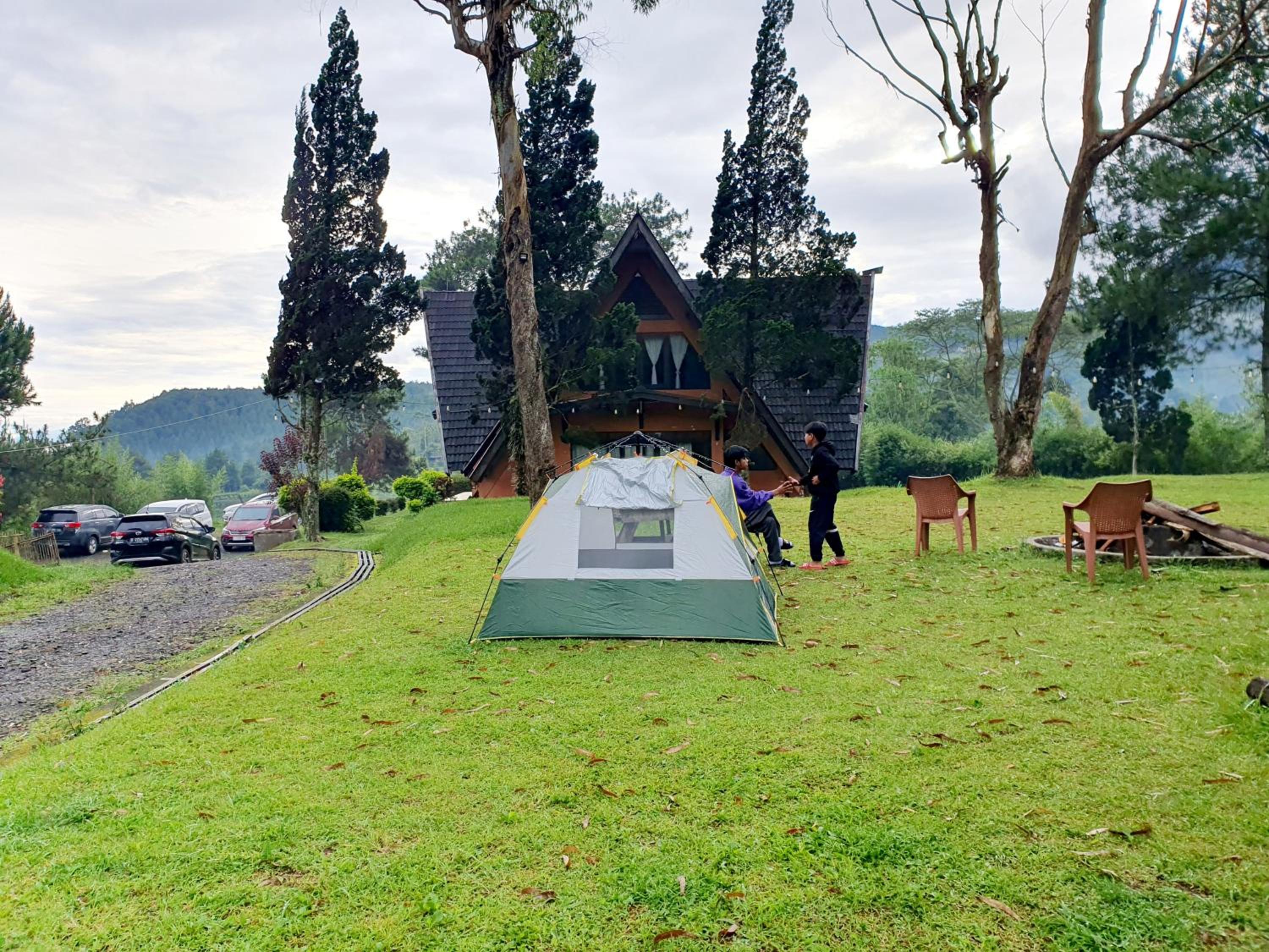 Argapuri Jungle Resort Ciwidey