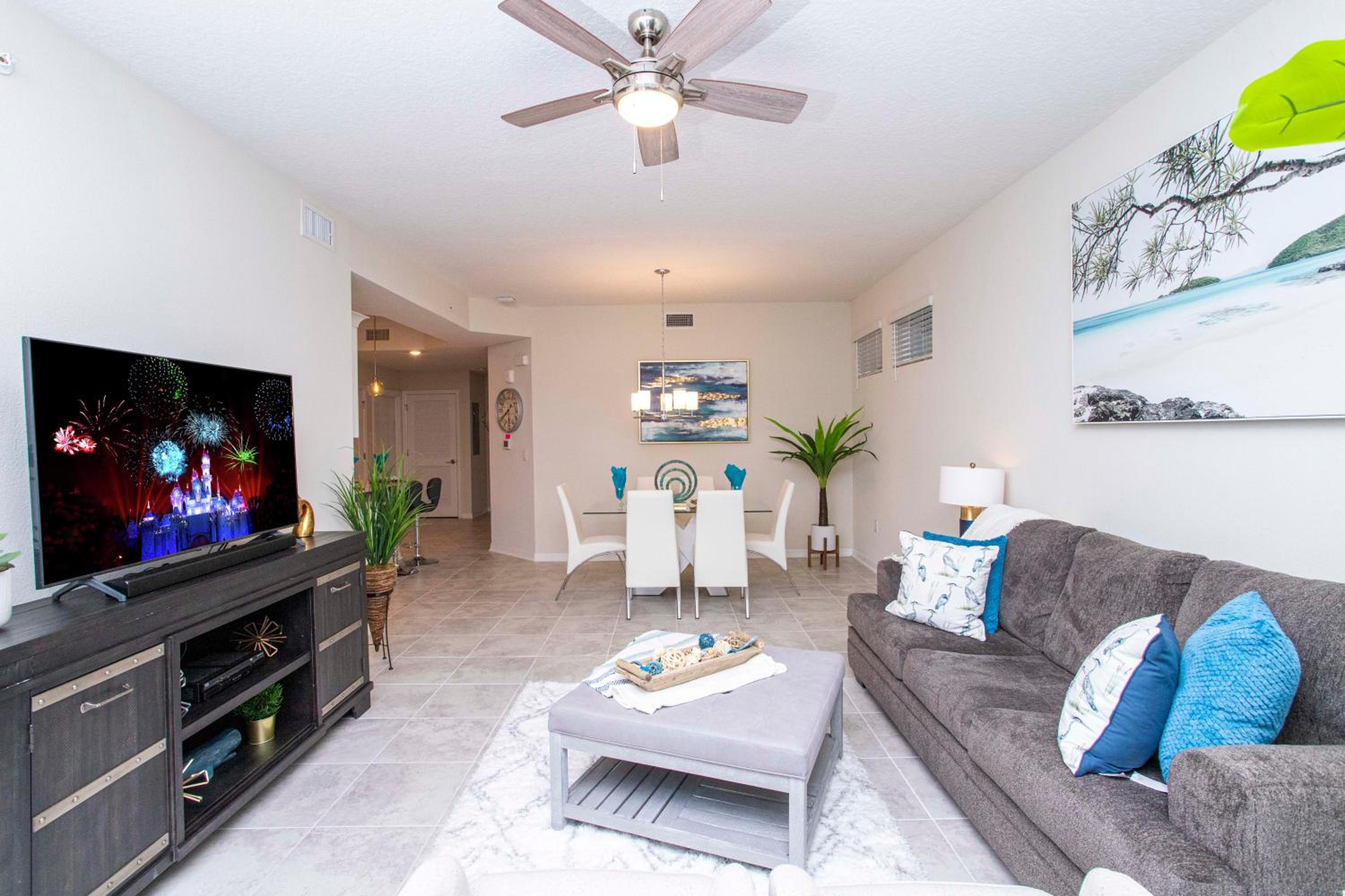 Stunning 3Bd Apto Close to Disney 201P view 2
