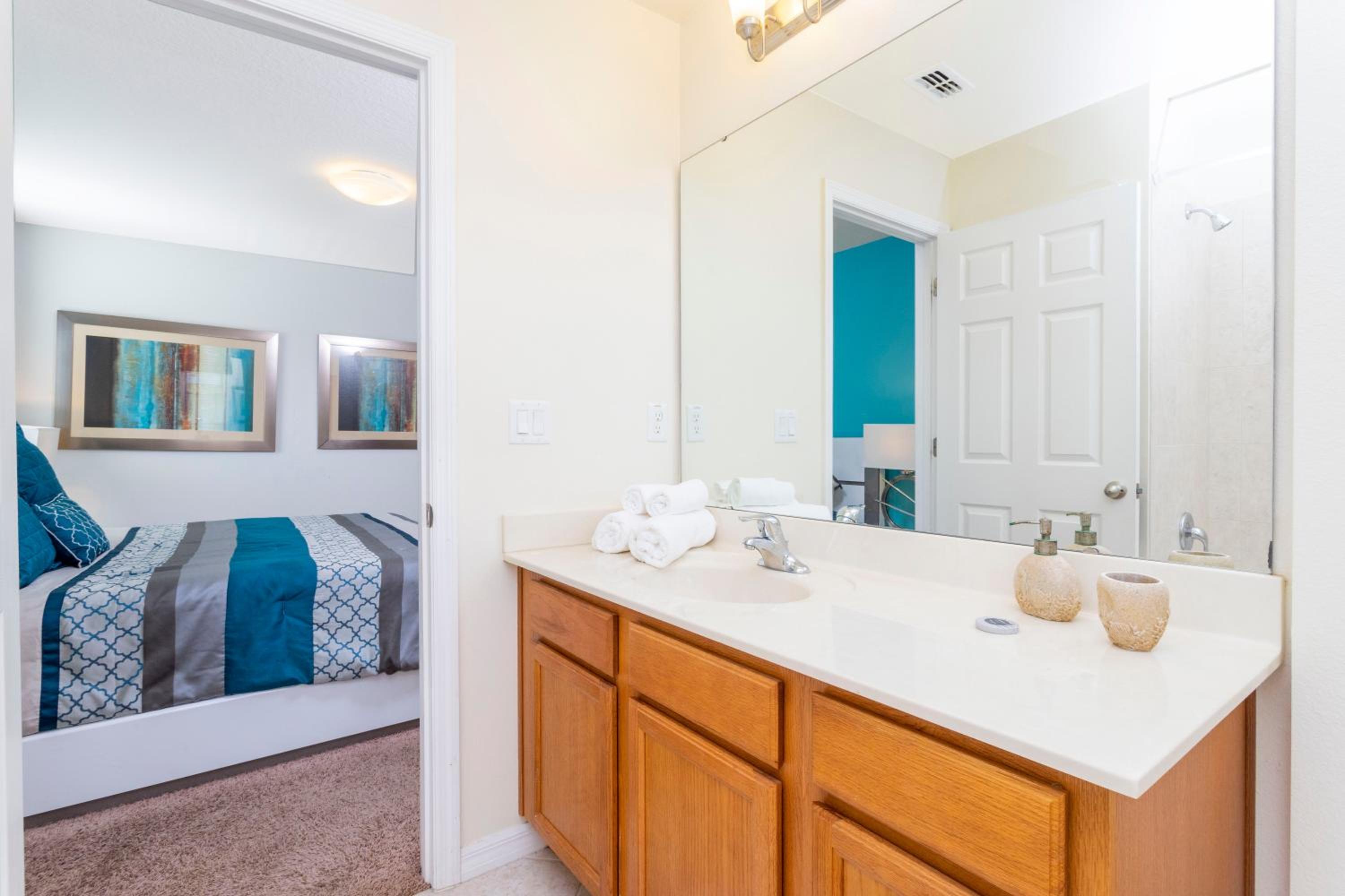 Splendid 4 Bd w/ Pool Close to Disney @ Veranda Palms 2654