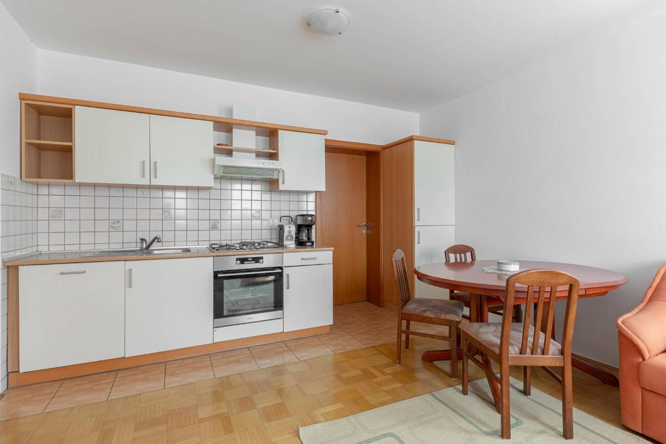 Apartma Ana