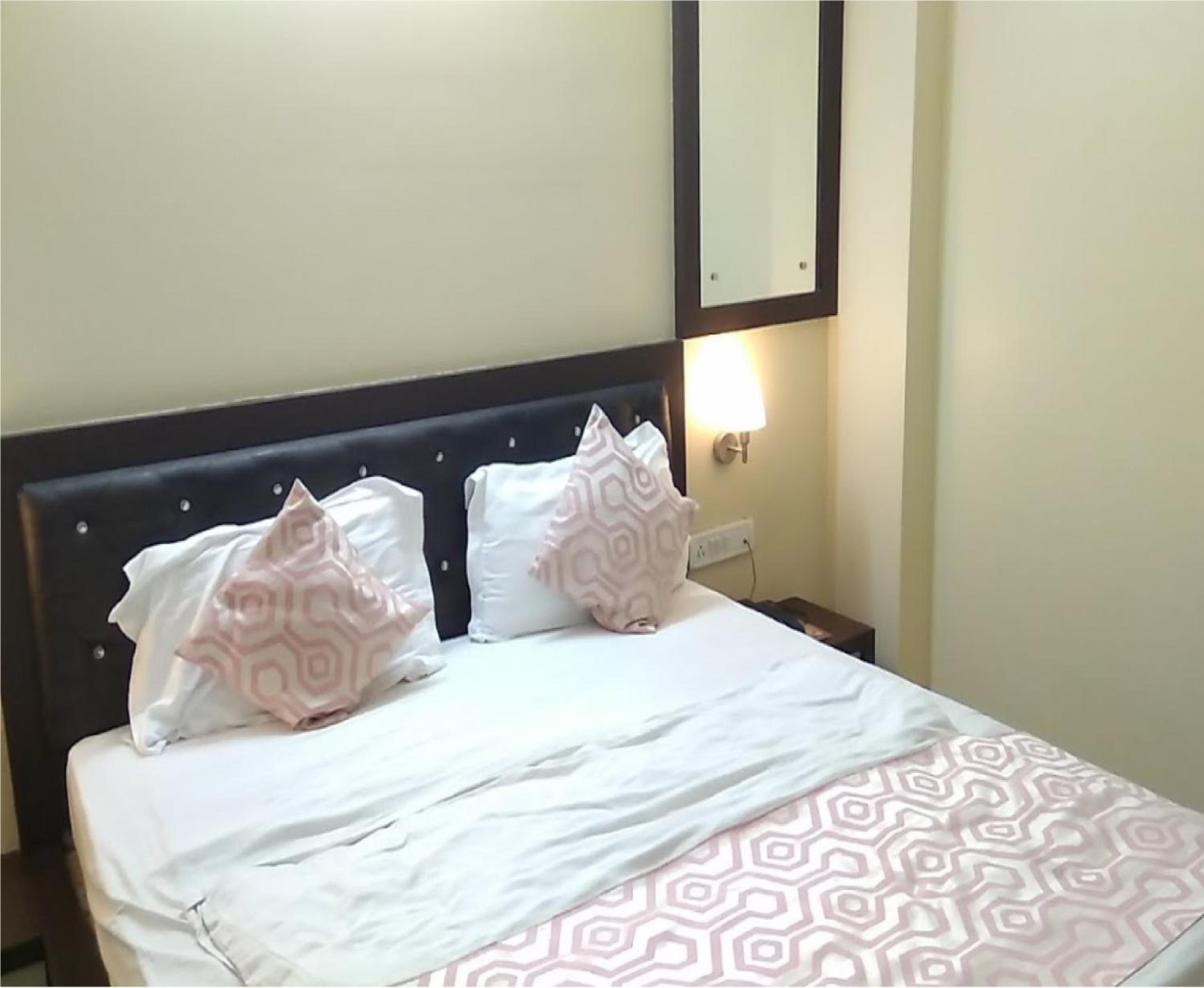 HOTEL DEEP CONTINENTAL BY WB Inn