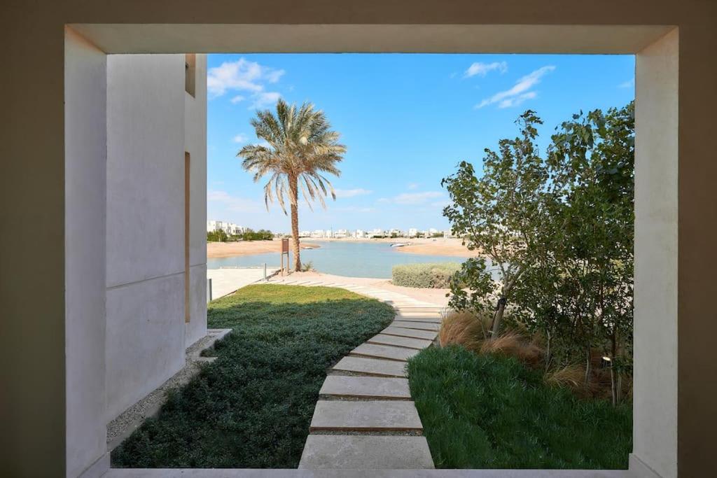 Ground floor two bedrooms in Joubal Lagoon with direct pool access and view view 4