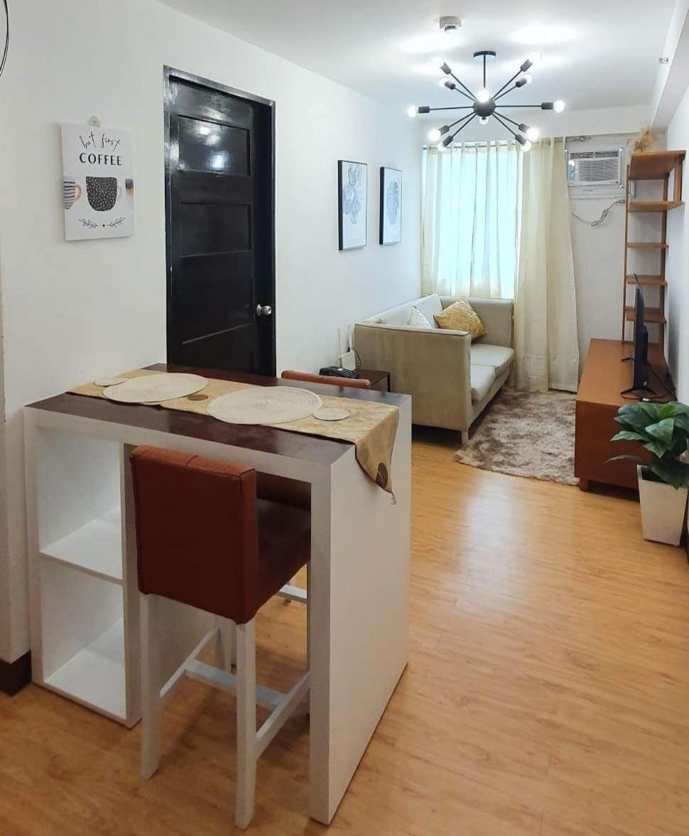 Arezzo Place Davao City - 1BR Condo - Andresen Rentals view 3