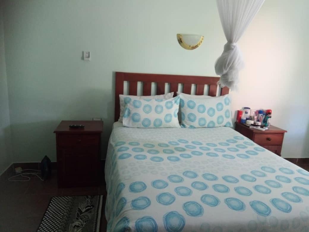 Gloria's Bed and Breakfast