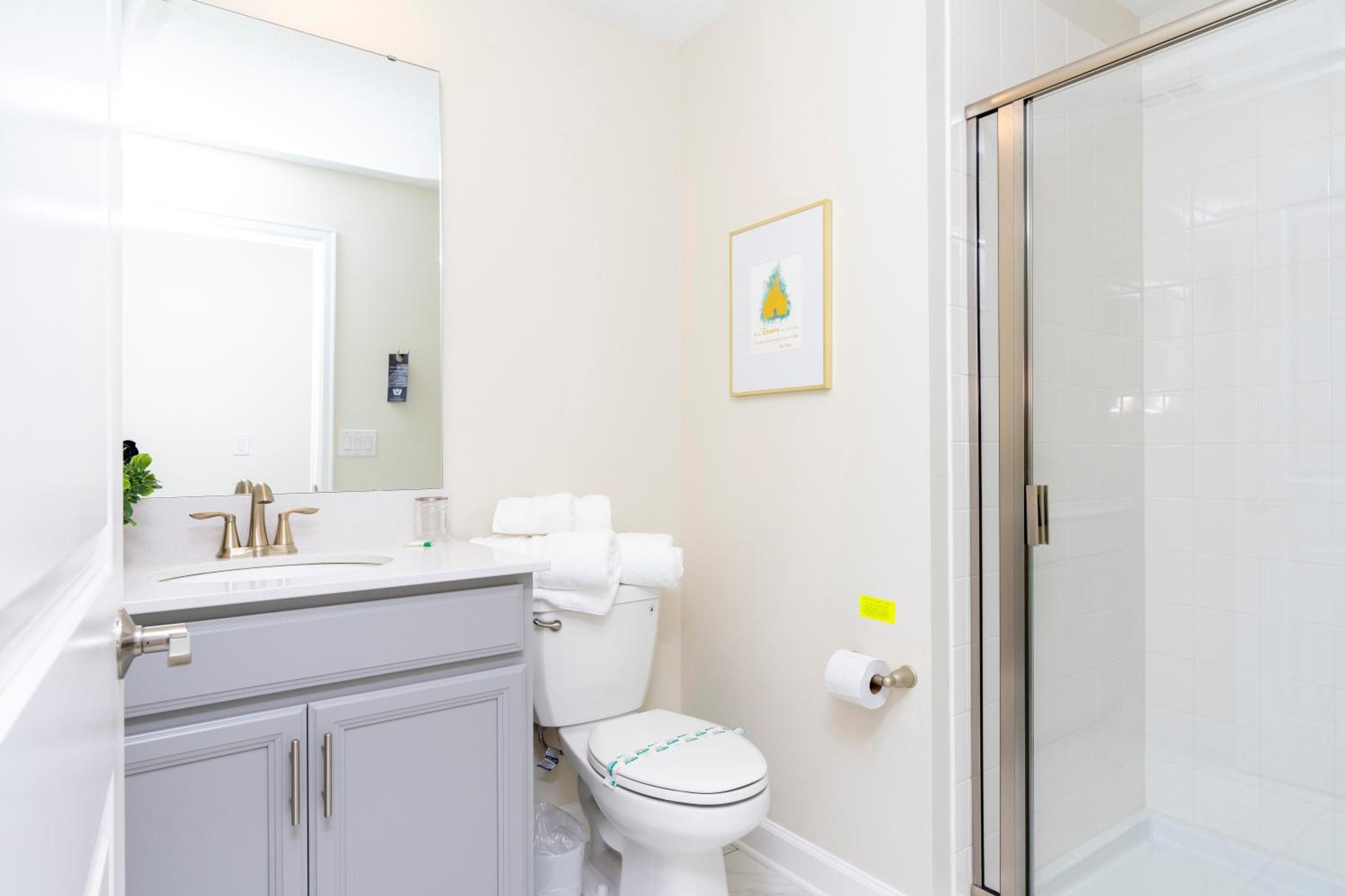 Stunning 5 Bd w/ Pool Close to Disney 2905