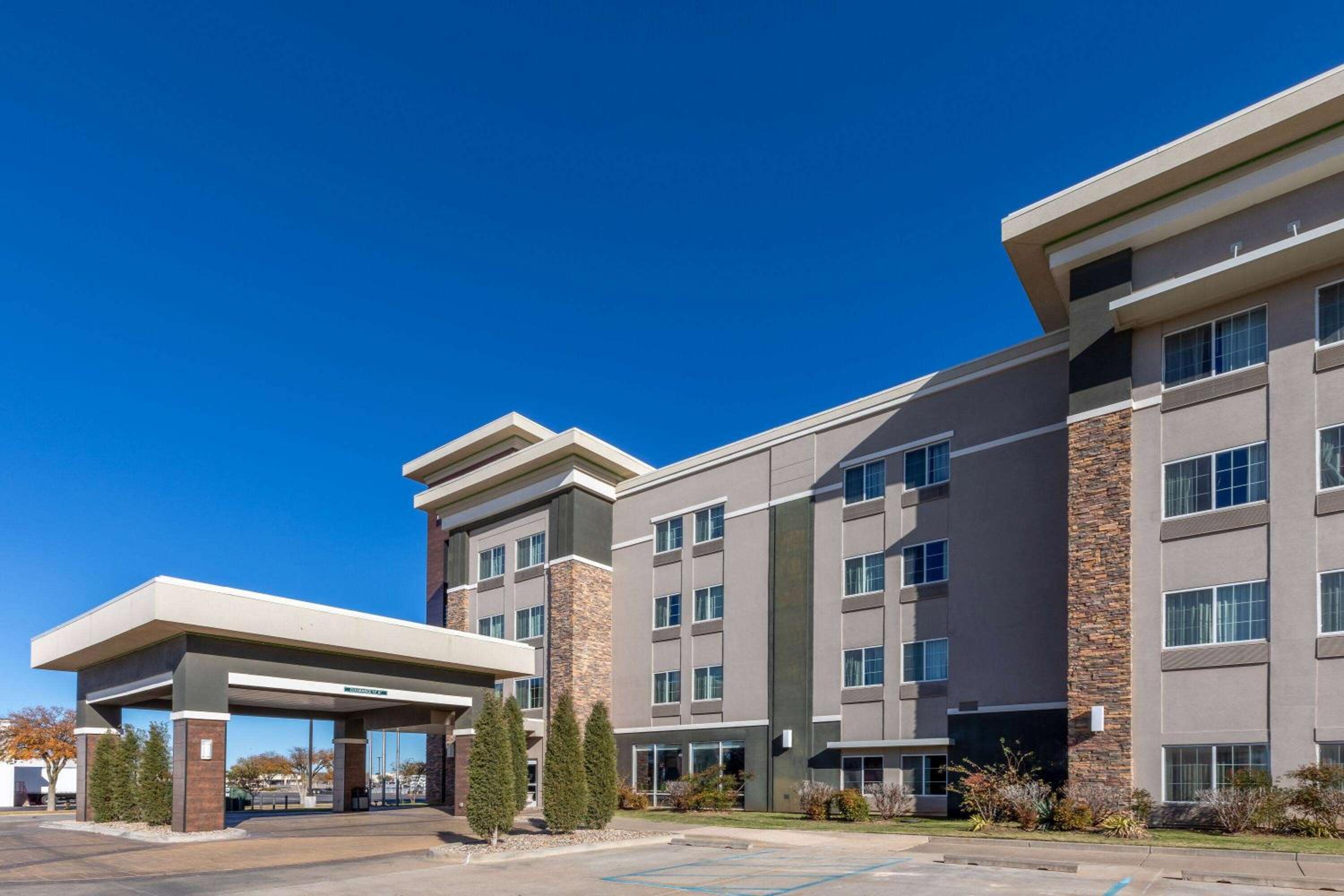 Wichita Falls Vacations - La Quinta by Wyndham Wichita Falls - MSU Area - Property Image 2