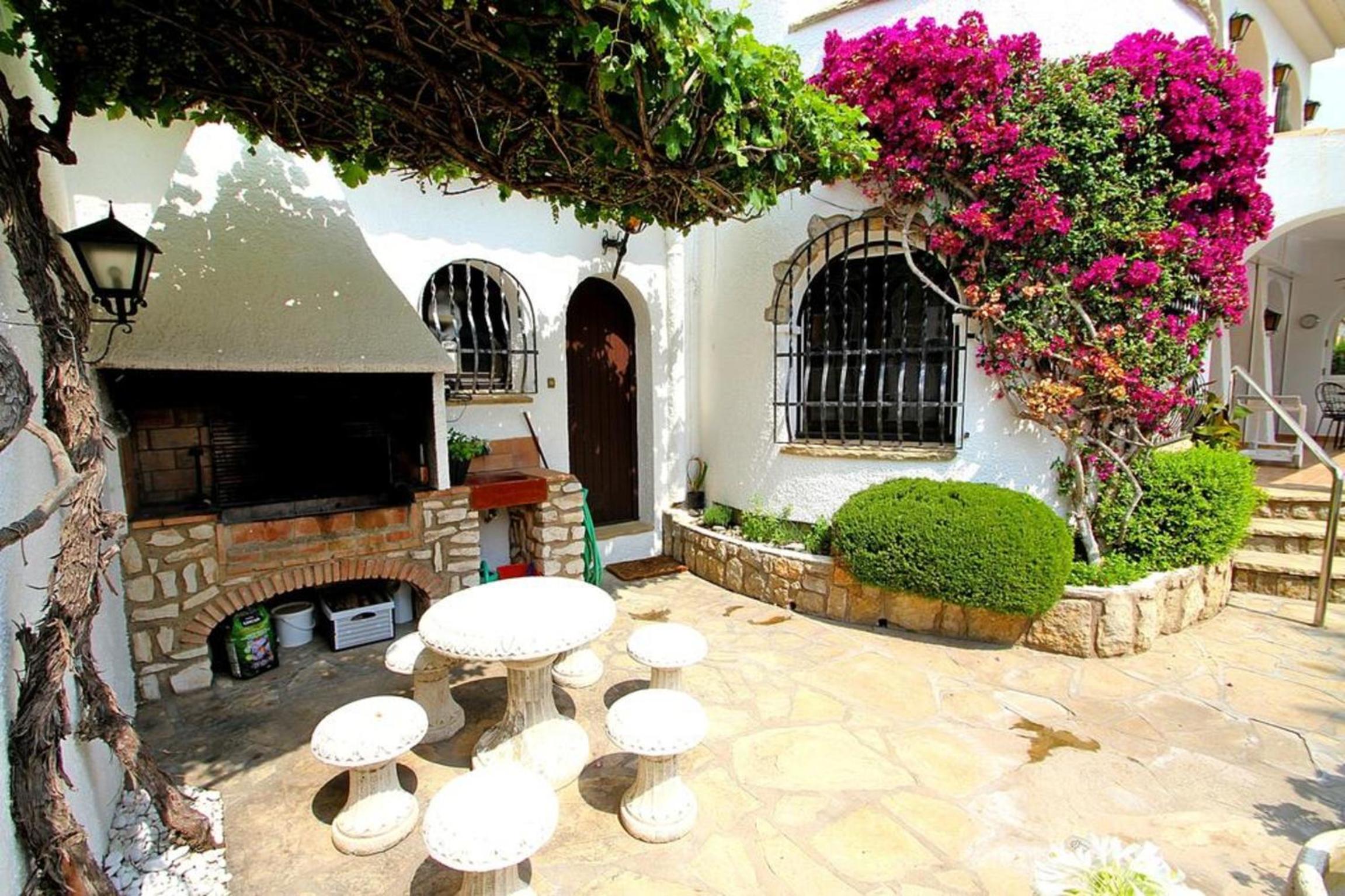 Casa Bowa