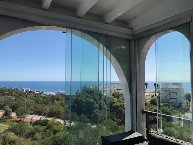 L'appartement Bella Vista - Vue panoramique sur la Méditerranée WIFI view 4