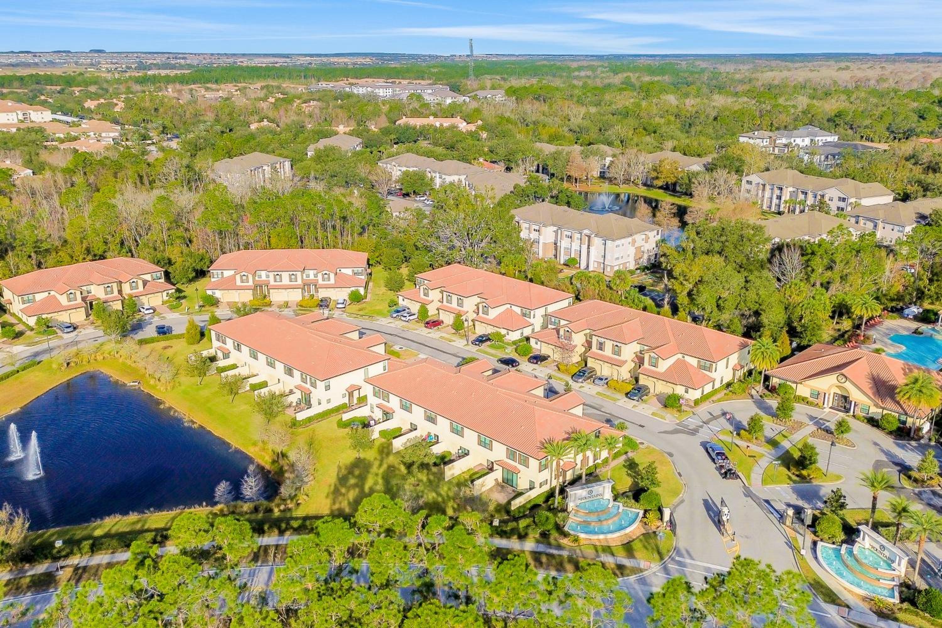 Roseville Getaway - The Fountains at Champions Gate