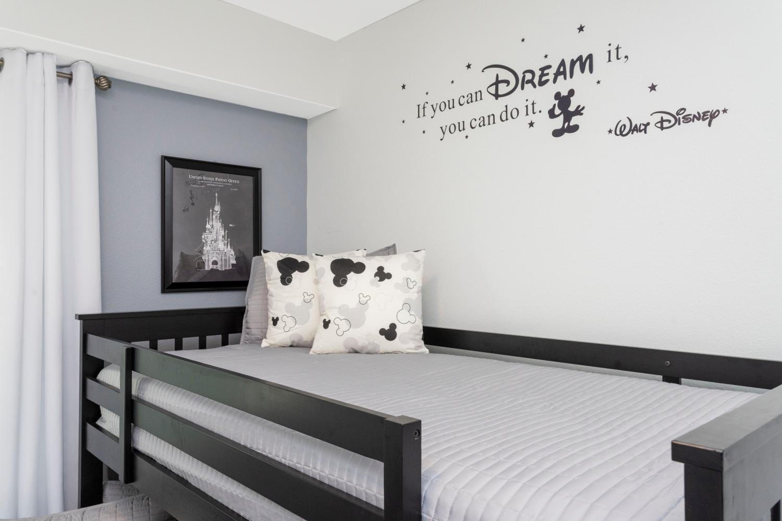 Gorgeous 2 Bedroom Apartment Close to Disney 305 31911