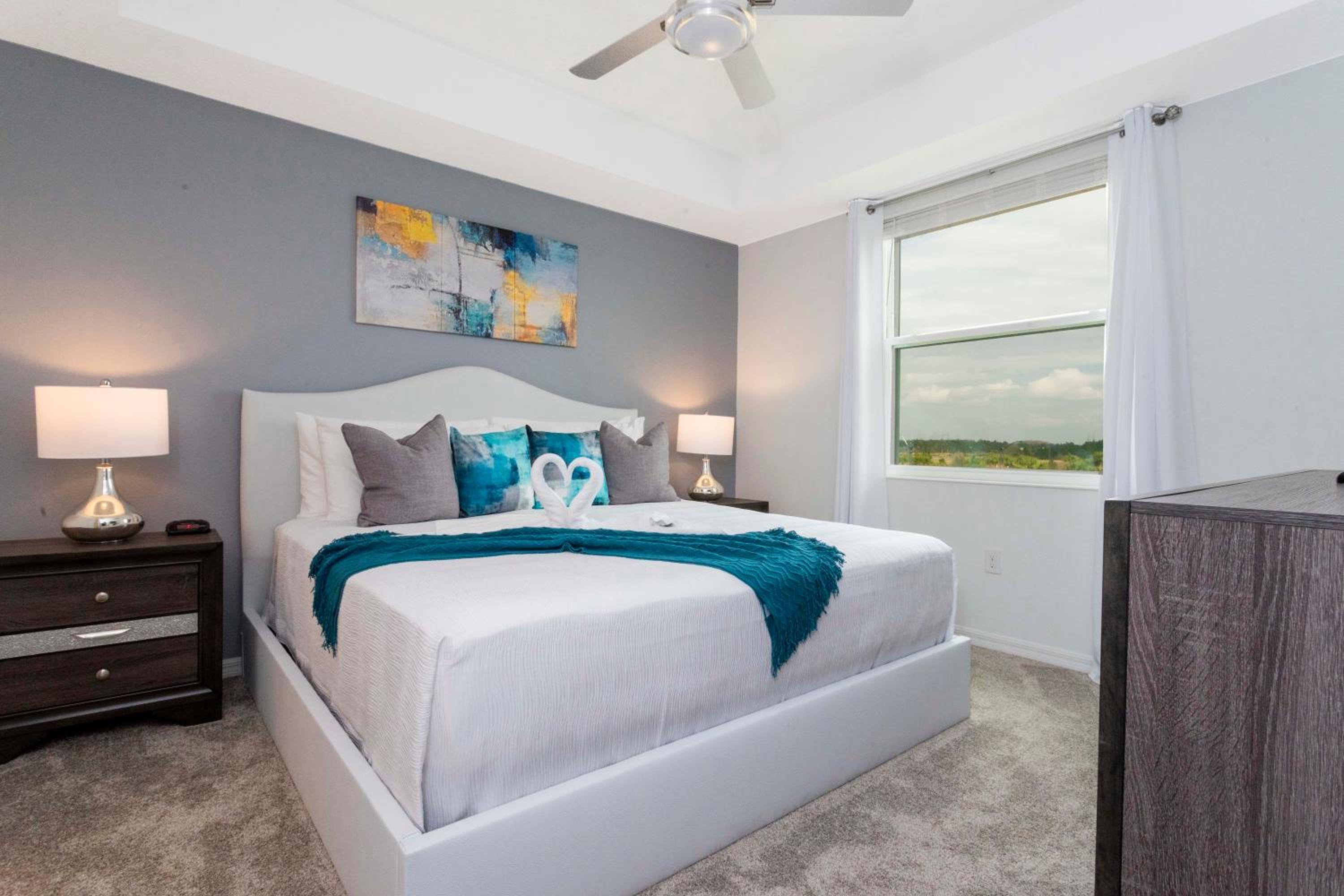 Gorgeous 2 Bedroom Apartment Close to Disney 305 31911