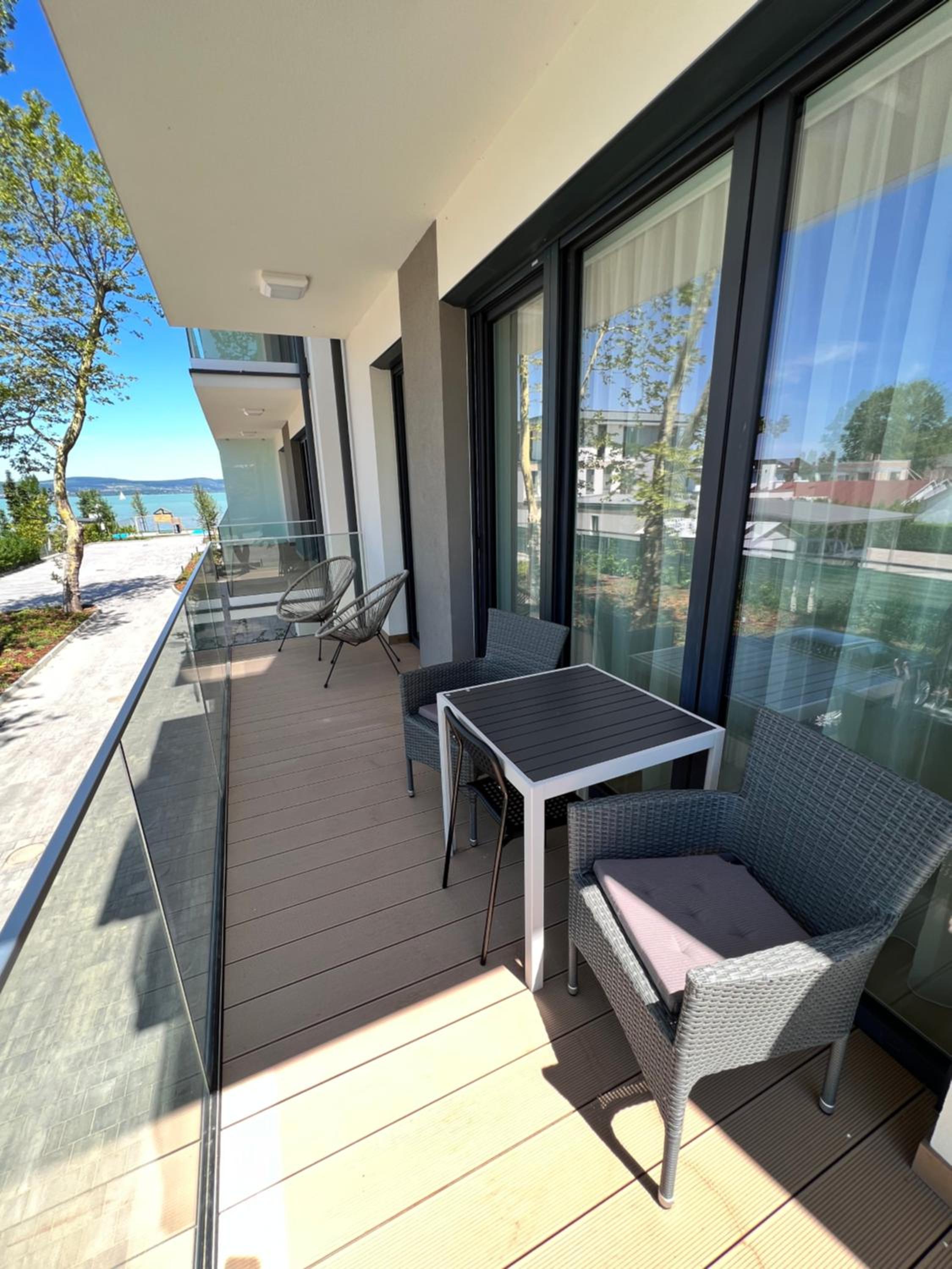 Platán Garden közvetlen vízparti apartman