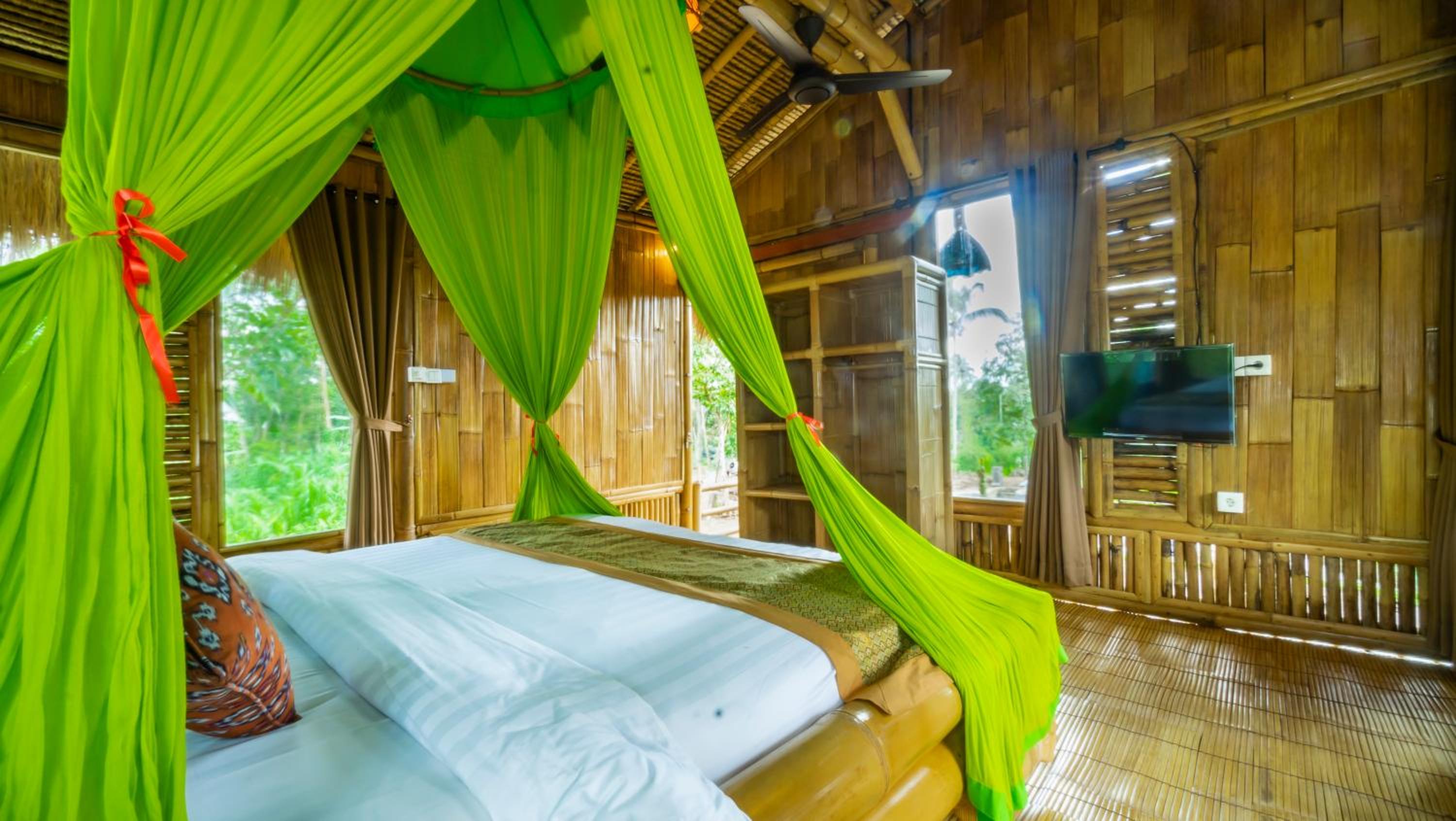 Iyume Villas view 4