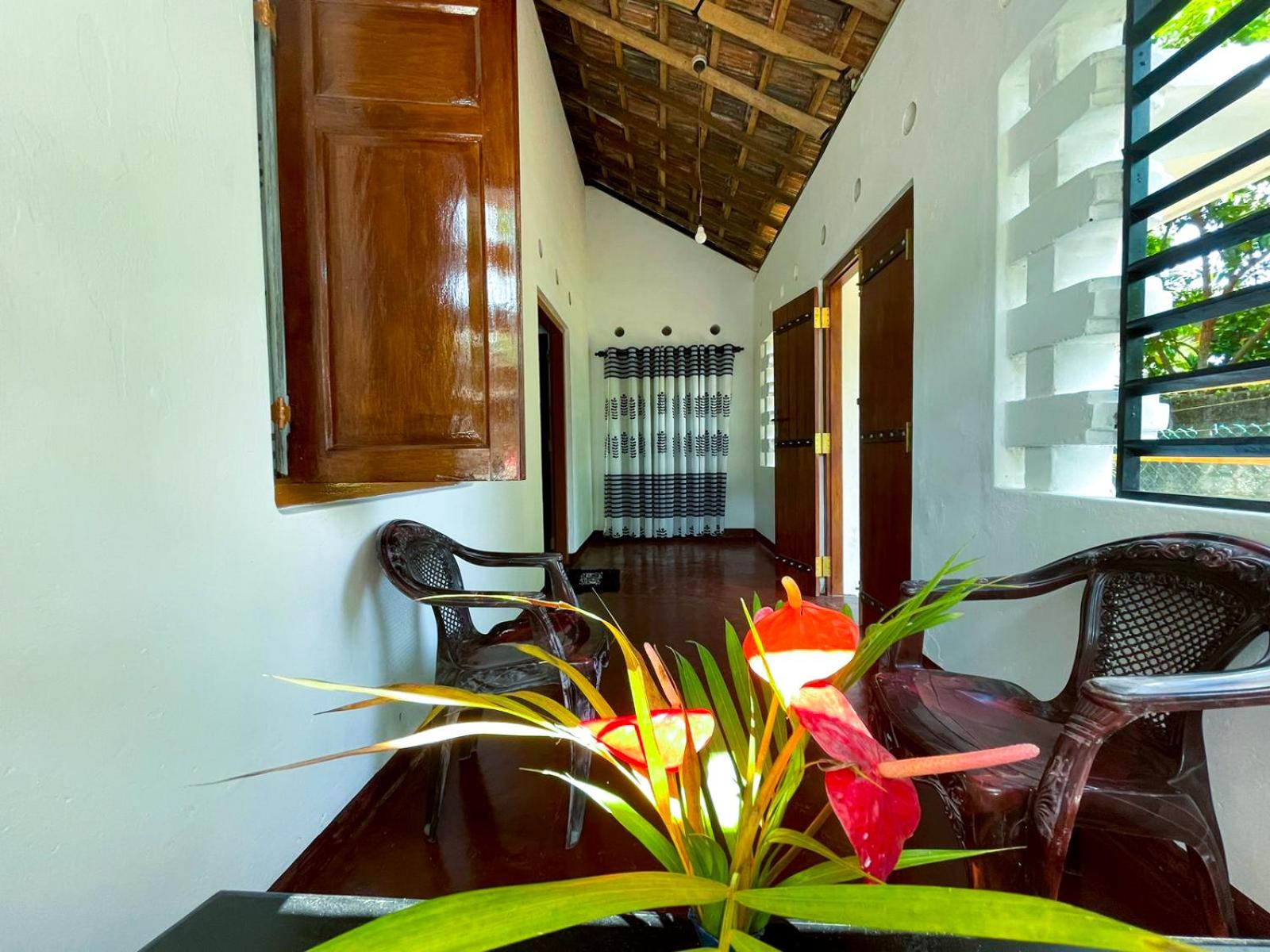 Villa Lora - Hikkaduwa view 3