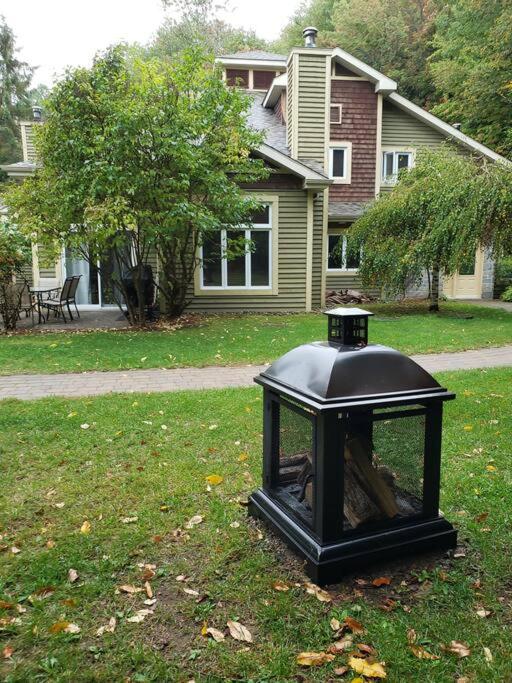 Excellent Townhome On Golf Course w/3 Bdrm 2 Bath