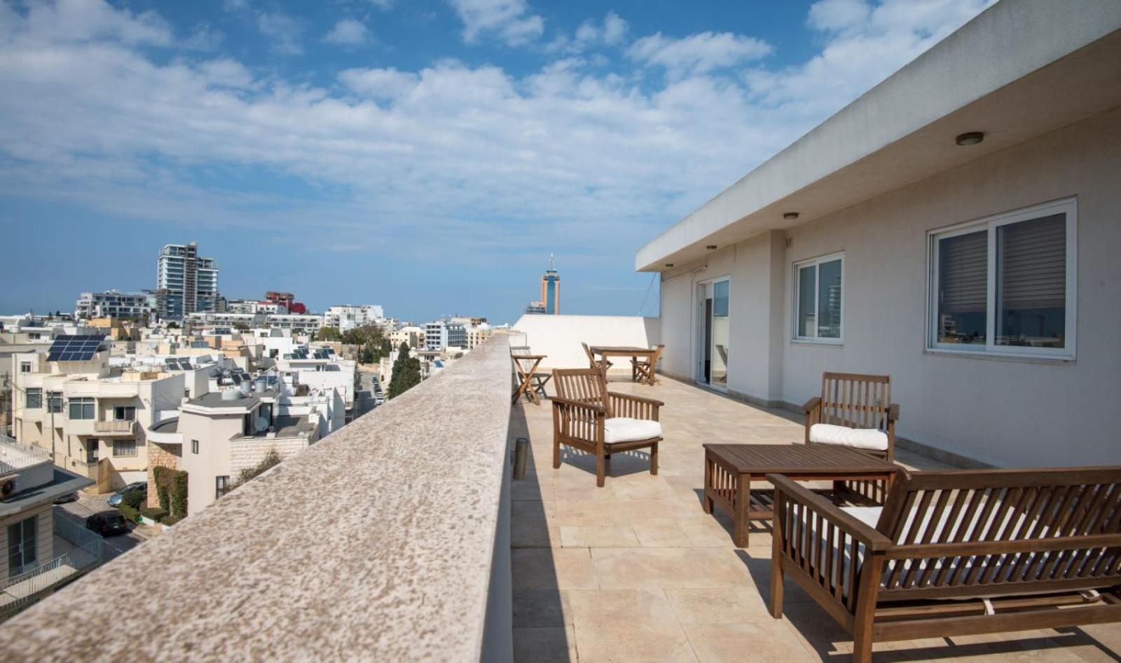 VBH Penthouse SPINOLA ST JULIAN photo 2