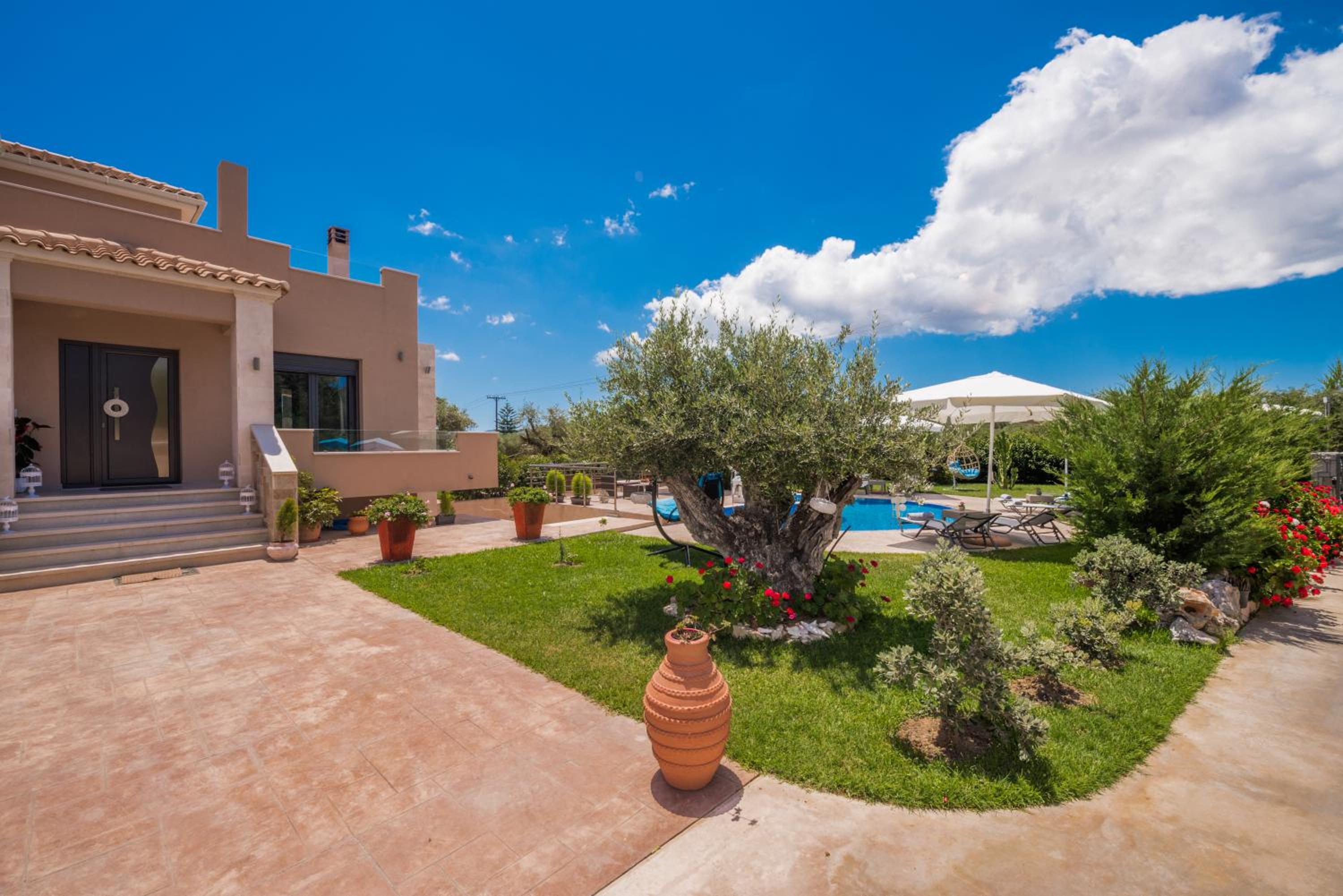 Romanza Luxury Villa