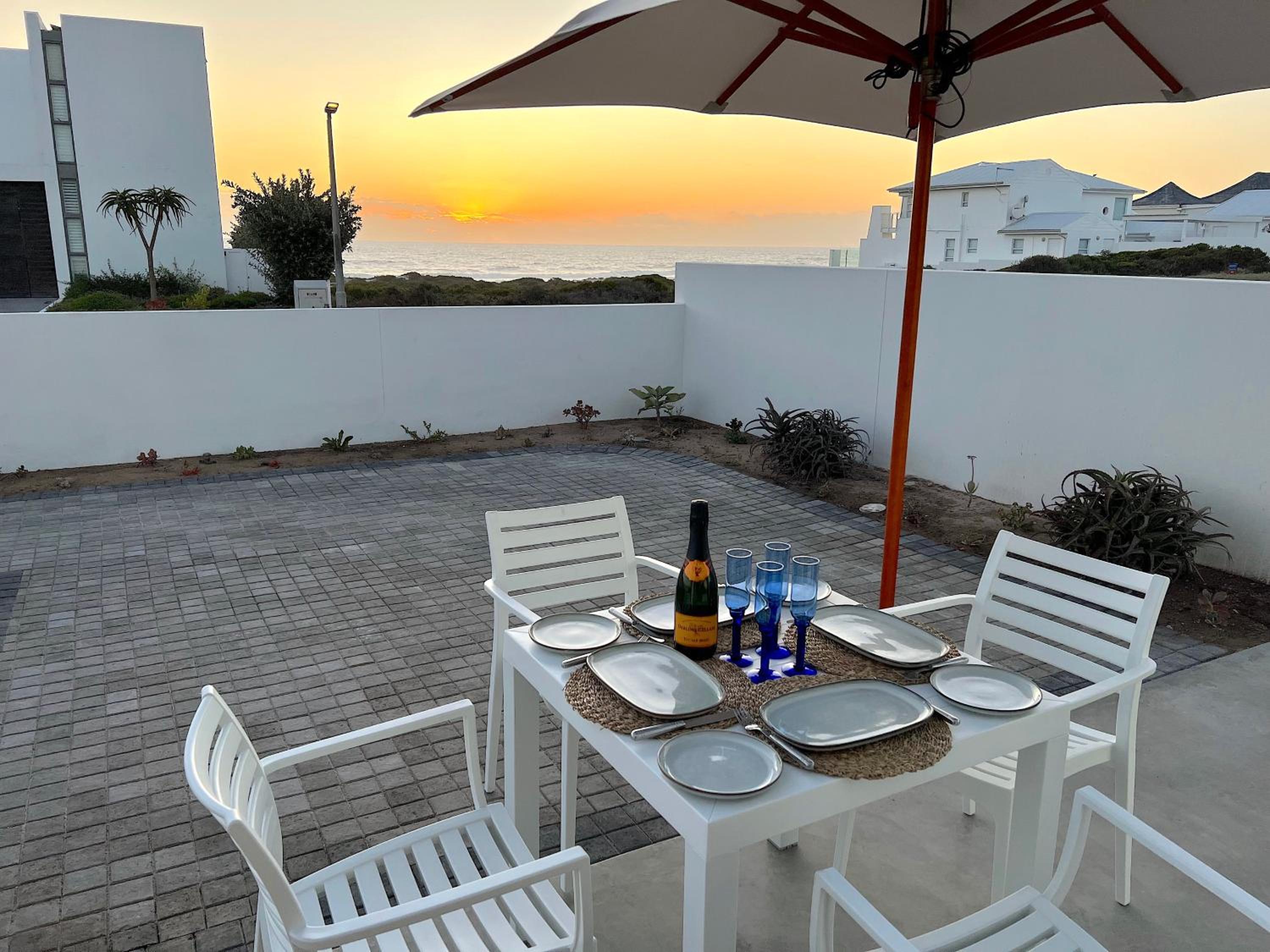 Flip Flops Villa
